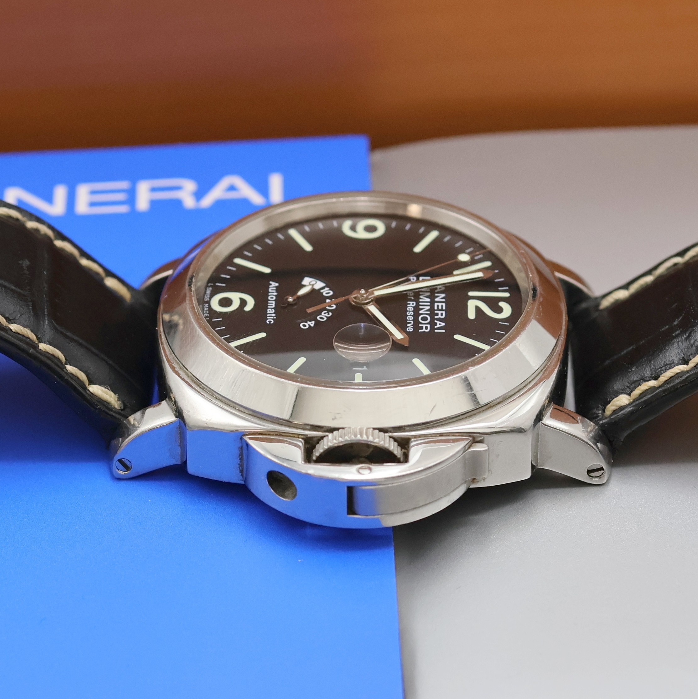 Detail d: PANERAI Herrenarmbanduhr Luminor Power Reserve Referenz OP6525, Automatik, auf 2000 Stück limitierte C-Serie, Chronometer in Edelstahl inkl. ...