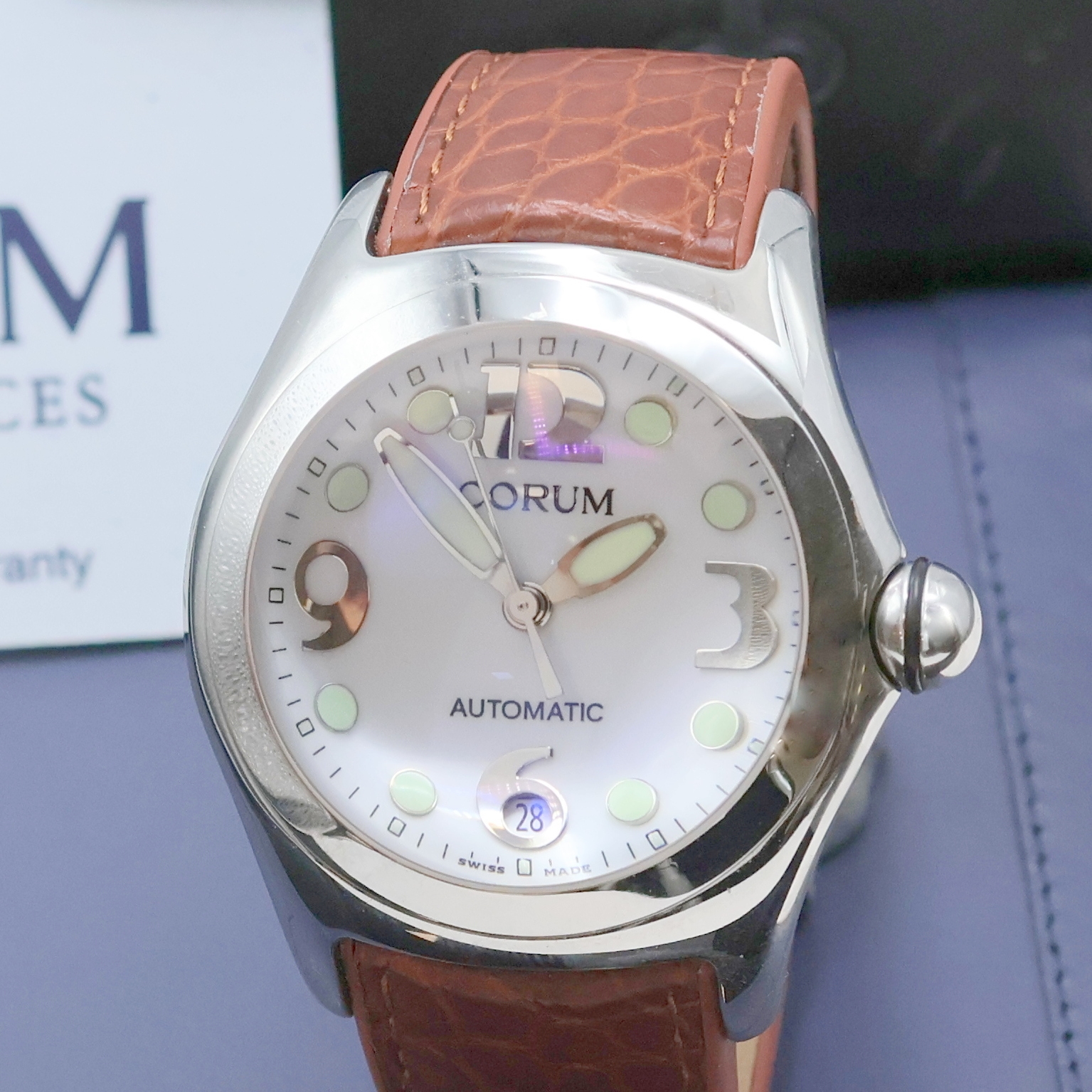 Detail a: CORUM Herrenarmbanduhr Bubble Referenz 82.150.20, Automatik, Edelstahlgeh. inkl. orig. Lederband m. dopp. Faltschl., beids. vergl., Boden 6-fach ...