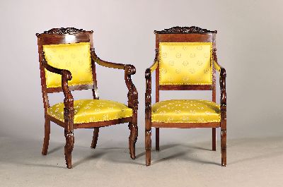 Image 26970041 - Paar Armlehnsessel, Frankreich, um 1830, Mahagoni massiv, aufwendig geschnitzt, ...