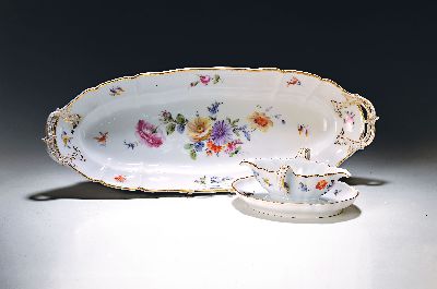 Image 26970154 - Große Platte und Sauciere, Nymphenburg, 1895 -1918, Porzellan, polychrom bemalt, ...