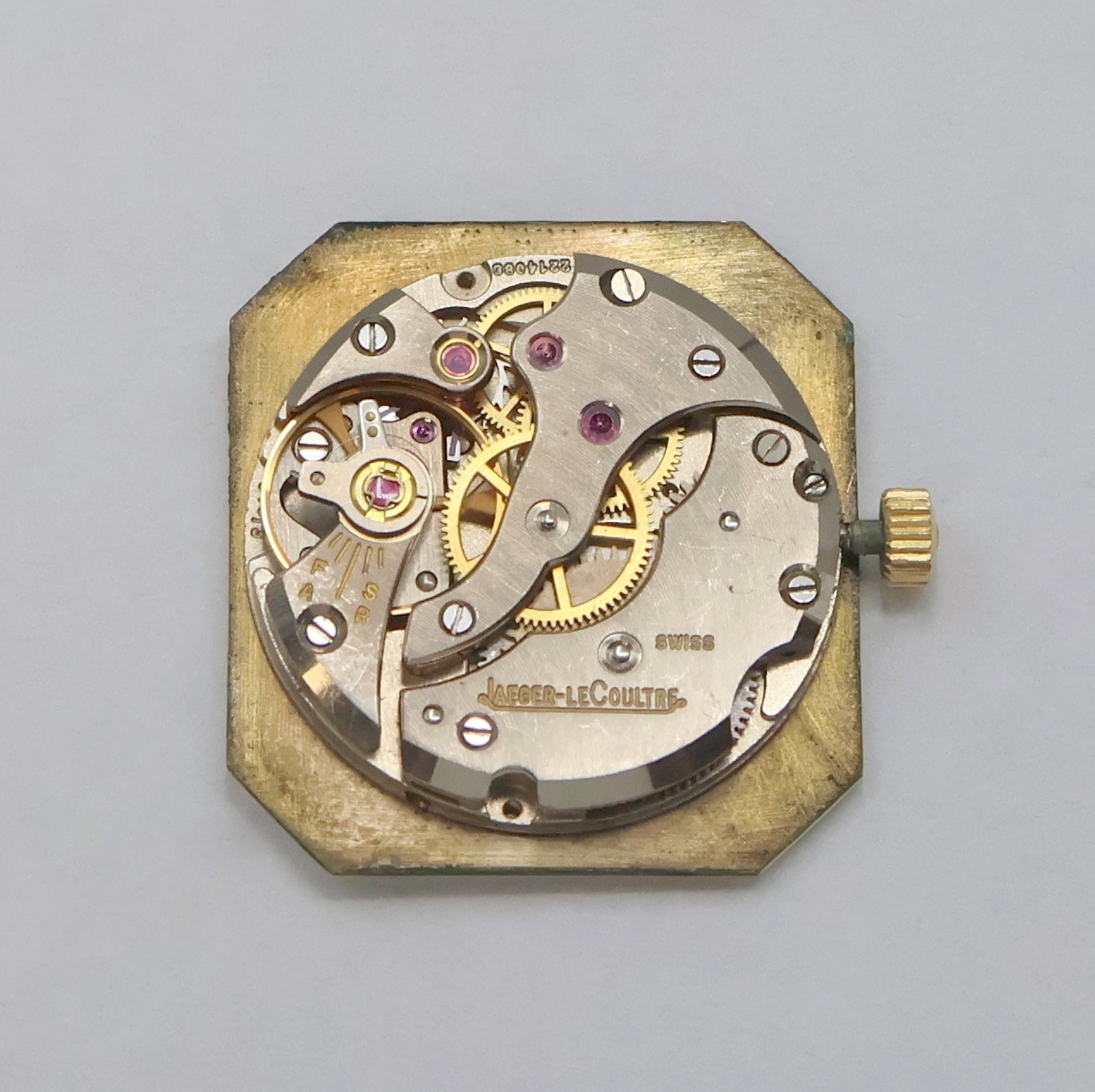 Detail g: Jaeger-LeCoultre 8-eckige Armbanduhr in GG 750/000 Referenz 9101, Schweiz um 1980, Handaufzug, 2-teil. Geh., Boden aufgedr., orig. Krone, weißes ...