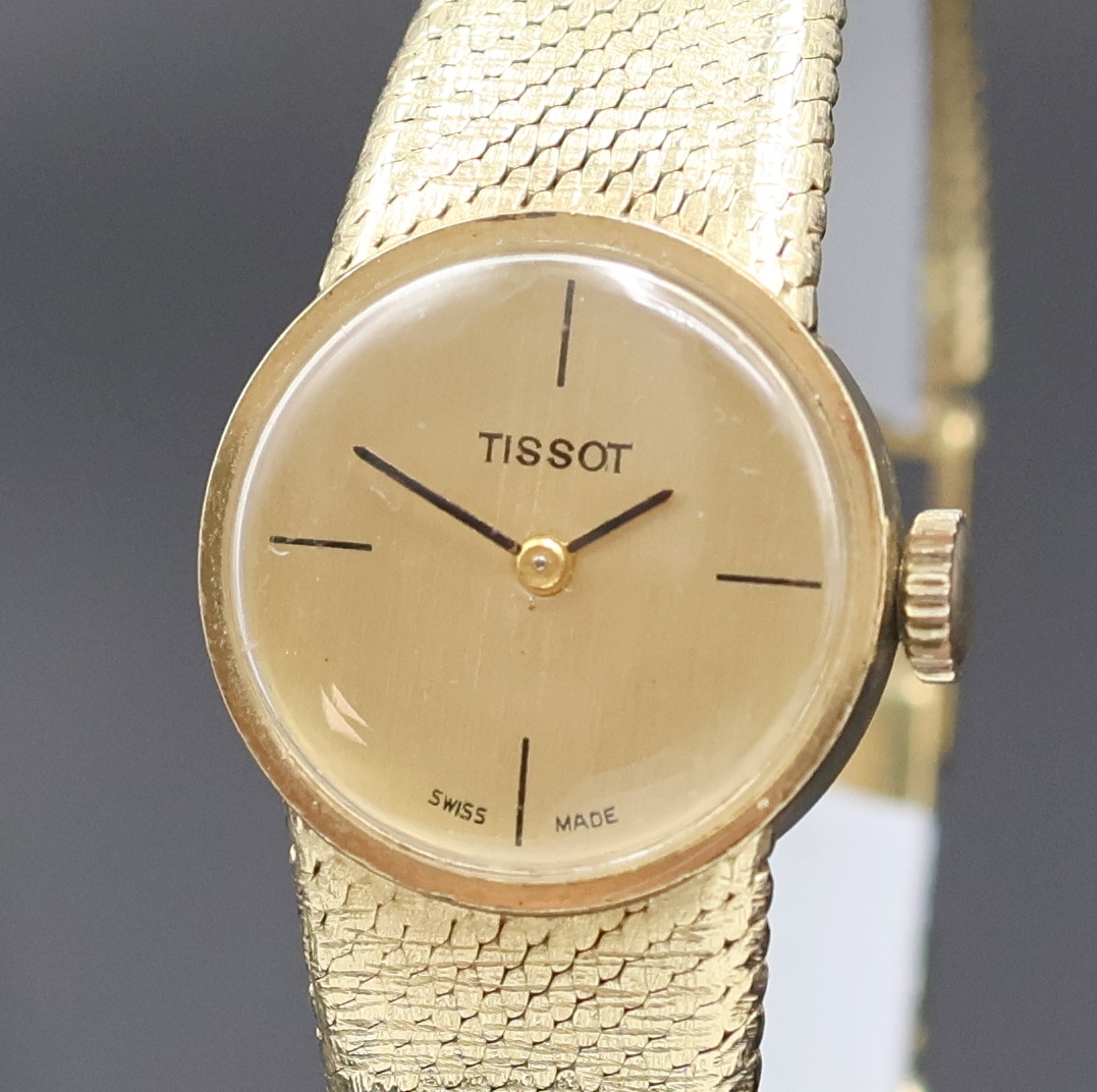 Detail a: TISSOT Damenarmbanduhr in GG 585/000, Schweiz um 1970, Handaufzug, 2-teil. Geh., Boden aufgedr., gold. Zifferbl., schwarze Zeiger, vernick. Werk Kal. ...