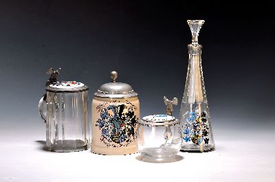Image 26970885 - Studentika: 4 Gläser mit Verbindungswappen, 1872 und später, Humpen von ...