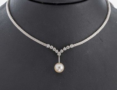 Image 26970887 - 18 kt Gold Brillant-Perl-Collier, WG 750/000, Mittelteil mit 9 Brillanten zus. ca. 0.32 ...