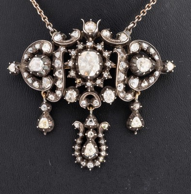 26970890a - 14 kt Gold Diamant-Brosche, um 1830, GG 585/000 gepr., schauseitig Silber, reicher ...