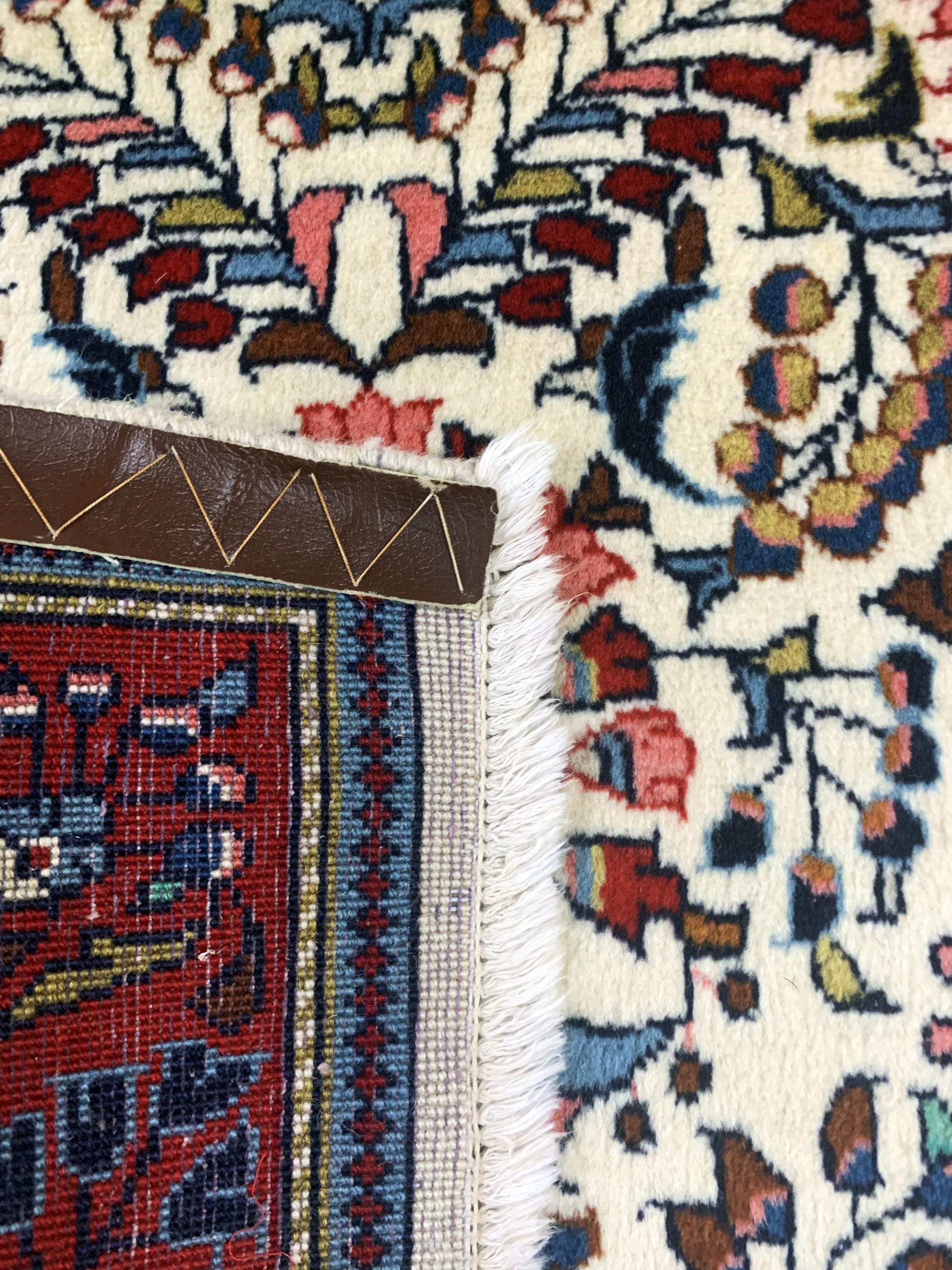 Detail f: 2 Lots Sarogh,Persien, Ende 20.Jhd, Wolle auf Baumwolle, ca. 240 x 83 cm & ca. 104 x 104 cm, EHZ: 1-2