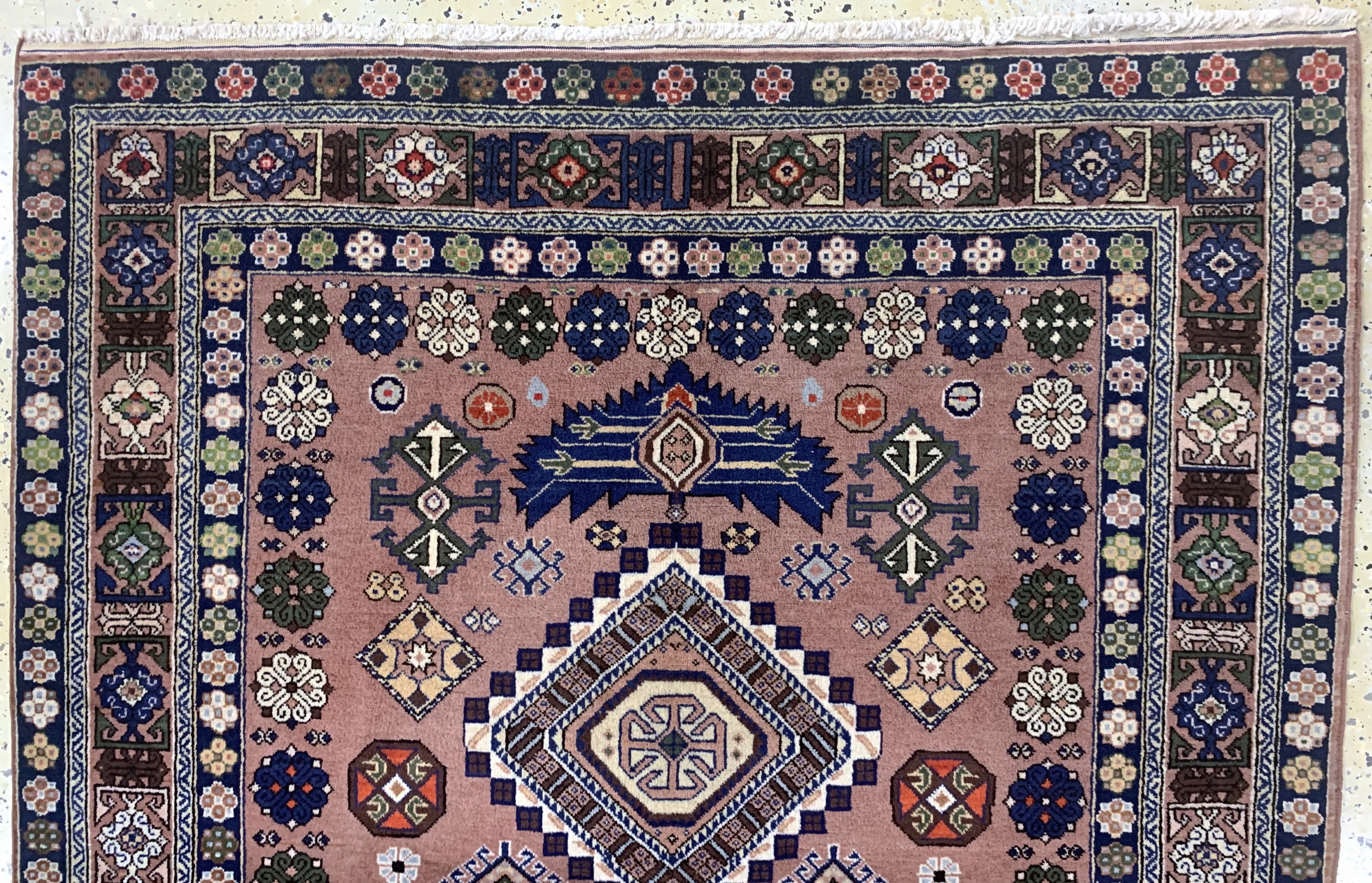 Detail a: Eriwan, Rußland, Mitte 20.Jhd, Wolle auf Baumwolle, ca. 180 x 130 cm, EHZ: 2