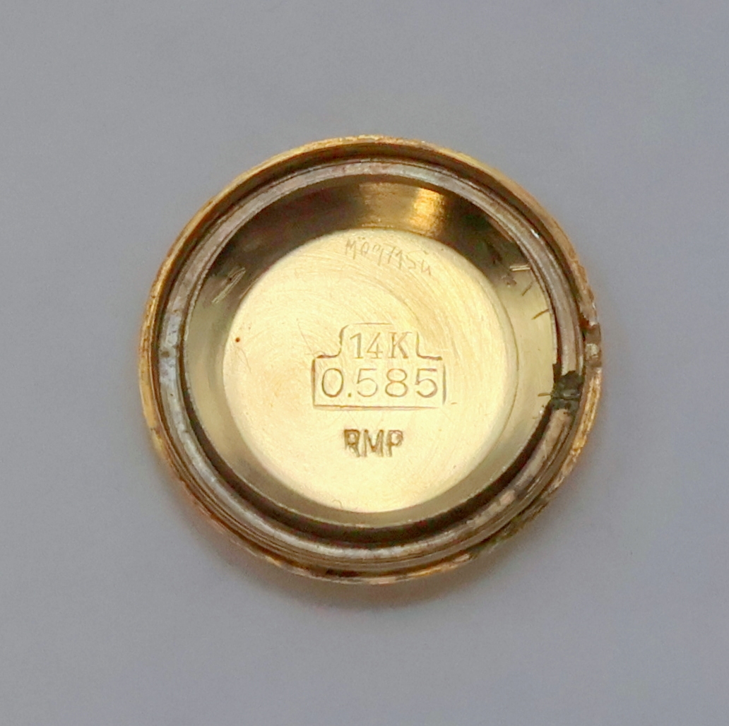 Detail g: ZentRa Damenarmbanduhr in GG 585/000, Schweiz um 1965, Handaufzug, 2-teil. Geh. m. orig. Milanaiseband u. orig. Klappschl. in GG 585/000, Boden ...