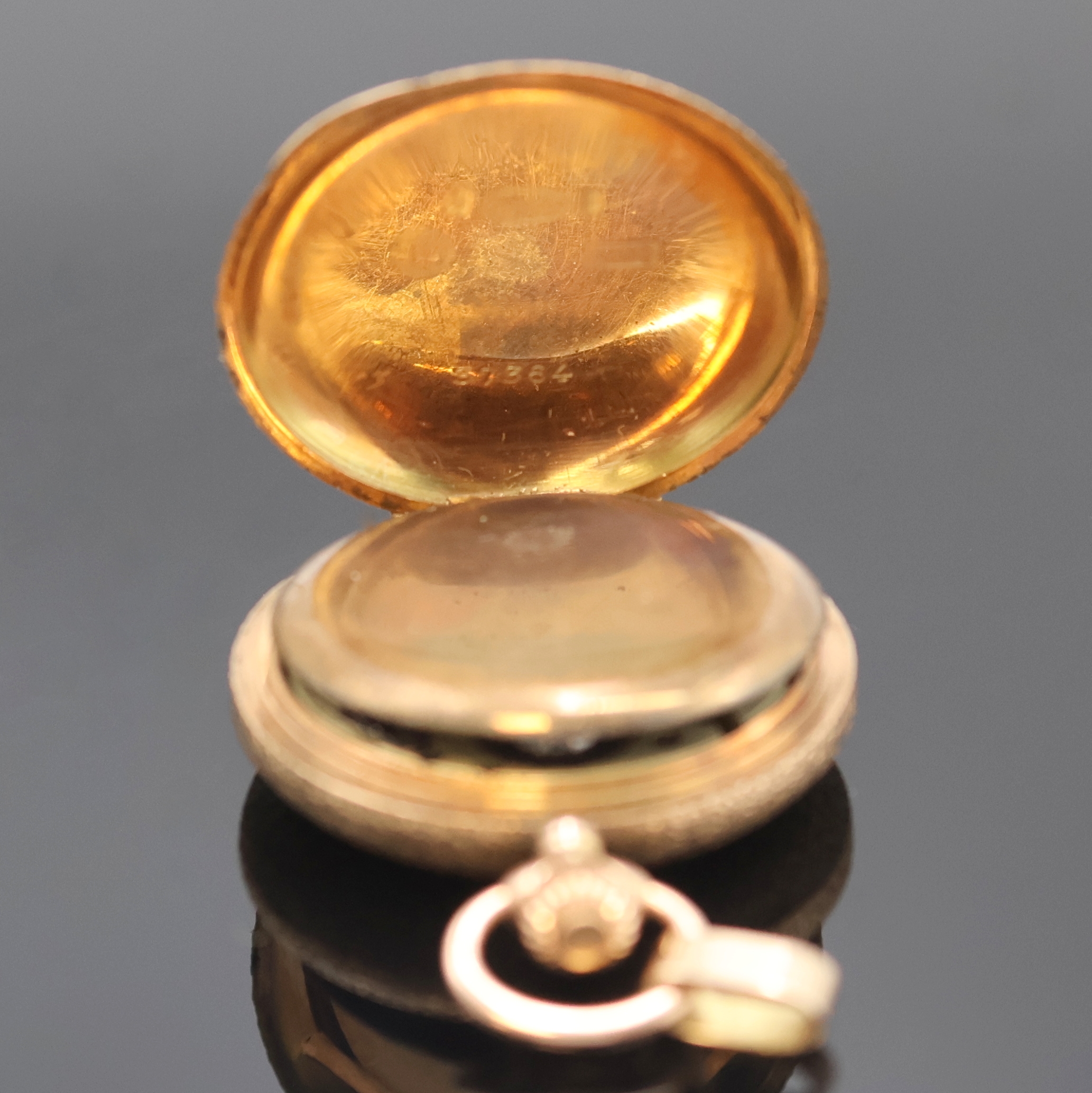 Detail j: 3 Uhren: ETERNA, ESZEHA, Damensavonette in Gold 585/000, Schweiz um 1900 bis 1940, Handaufzug, 1) ETERNA, Scharniergeh. m. aufgedr. Lünette, gold. ...