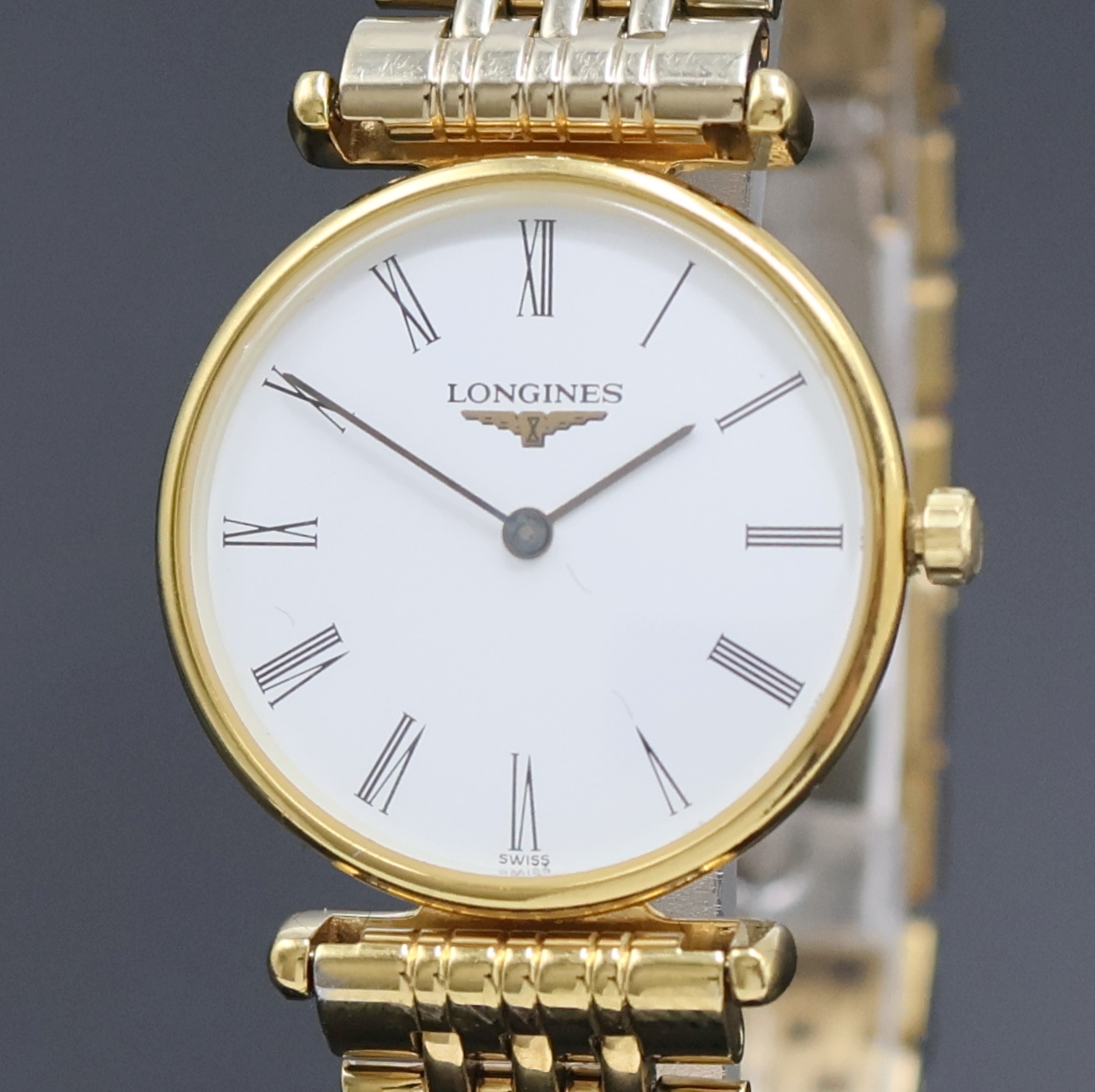 Detail a: LONGINES La Grande Classique vergoldete Damenarmbanduhr Referenz L4 135 2, Schweiz um 1990, Quarz, 2-teil. Geh., Boden m. Signatur 6-fach verschr., ...