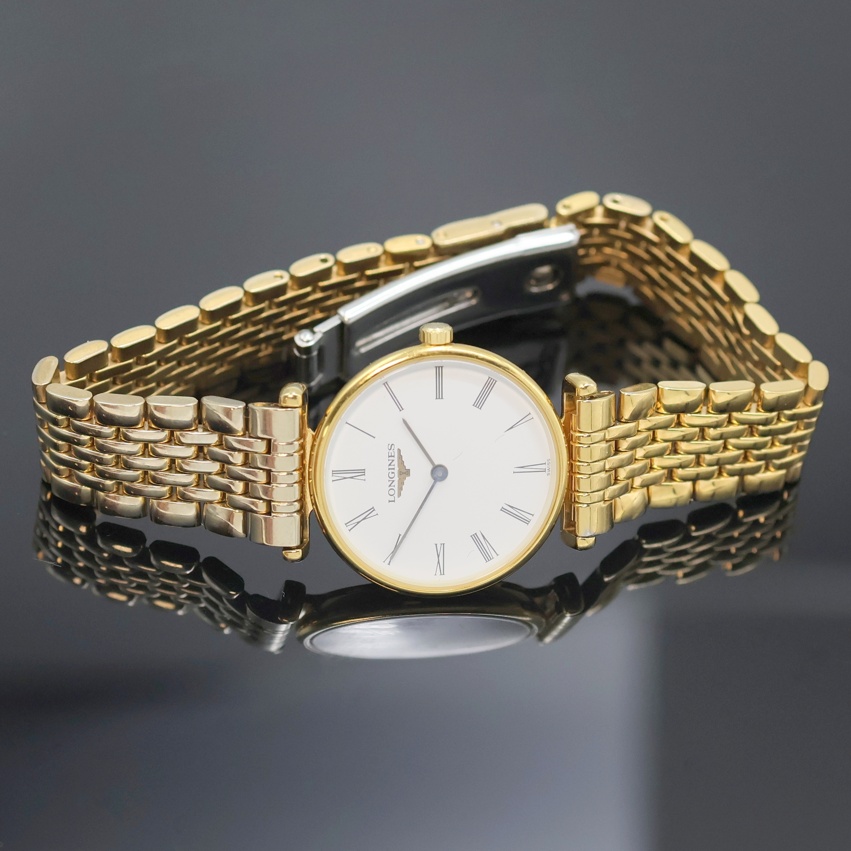 Detail c: LONGINES La Grande Classique vergoldete Damenarmbanduhr Referenz L4 135 2, Schweiz um 1990, Quarz, 2-teil. Geh., Boden m. Signatur 6-fach verschr., ...