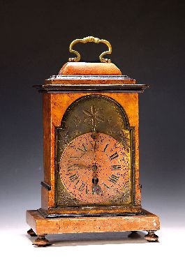 Image 26970918 - Tischuhr mit nachempfundenem Vorderpendel, wohl deutsch, ausgehendes 19.Jh., ...