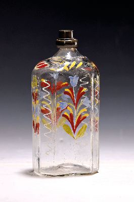 Image 26971002 - Biedermeier Schnaps- bzw. Branntweinflasche, um 1840, farbloses Glas, Emailmalerei mit ...