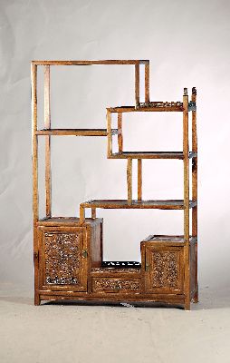 Image 26971250 - Präsentierregal, China, 20.Jh., Hartholz massiv, bestehend aus abgestuften Regalen, ...