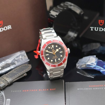 26971252b - TUDOR nahezu neuwertige Herrenarmbanduhr Black Bay Heritage Referenz 79220R, Automatik, ...