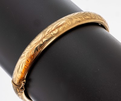 Image 26971727 - 8 kt Gold Armreif, GG 333/000 gefüllt, schlichte Grundform, umlaufend florale ...