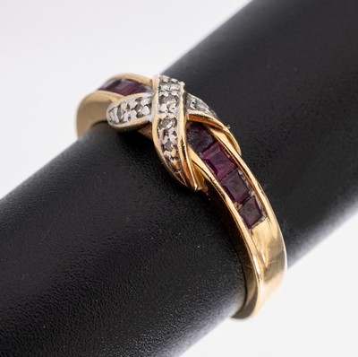 Image 26971731 - 14 kt Gold Brillant-Rubin-Ring, GG/WG 585/000, gekreuztes WG-Element mit 9 kl. ...