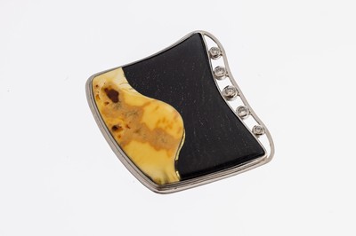 Image 26972399 - Palladium Bernstein-Brillant-Brosche, PD 500/000, abstraktes Design, Bernstein- und ...