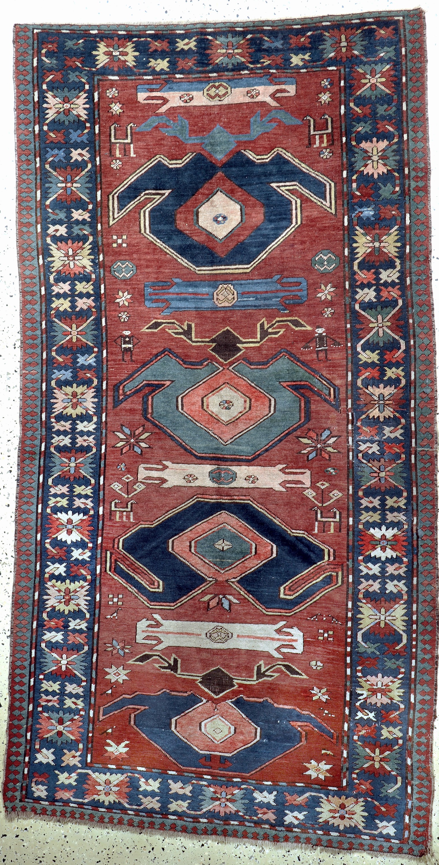Antiker Kazak, Kaukasus, Mitte 19.Jhd, Wolle auf Wolle, ca. 252 x 130 cm, EHZ: 3, (Restaurierungen)