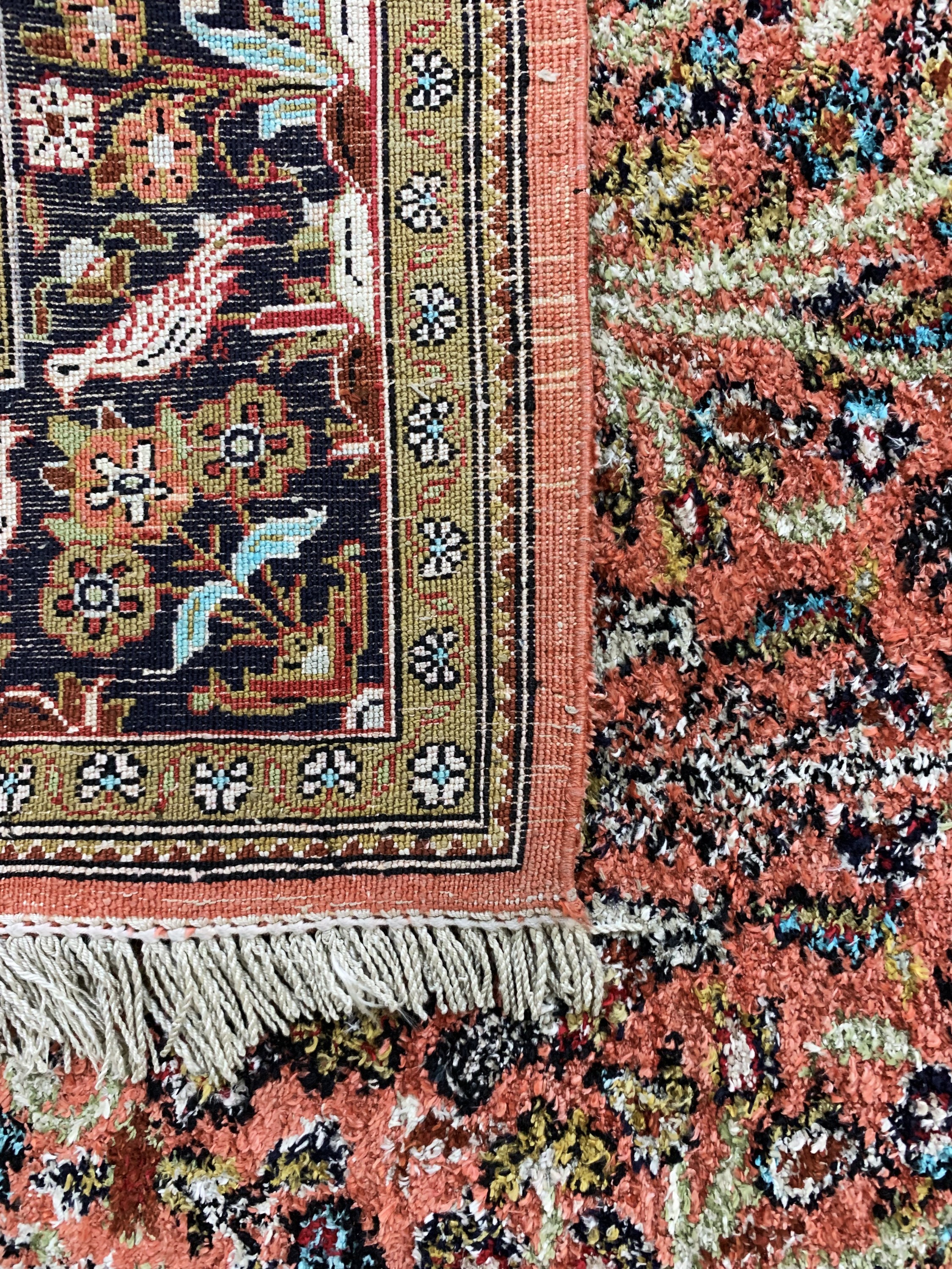 Detail d: Ghom Seide, Persien, Mitte 20.Jhd, reine Naturseide, ca. 156 x 105 cm, EHZ: 2