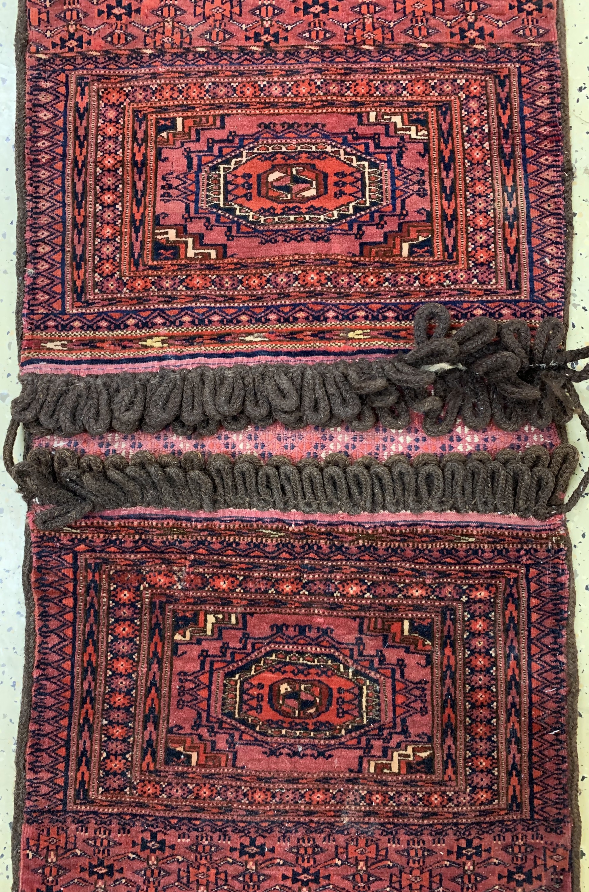 Detail a: Konvolut aus 6 Taschen, Belutsch, Afschar Persien, um 1900-1930, Wolle auf Wolle, ca. 184 x 80 cm, EHZ: 2-3