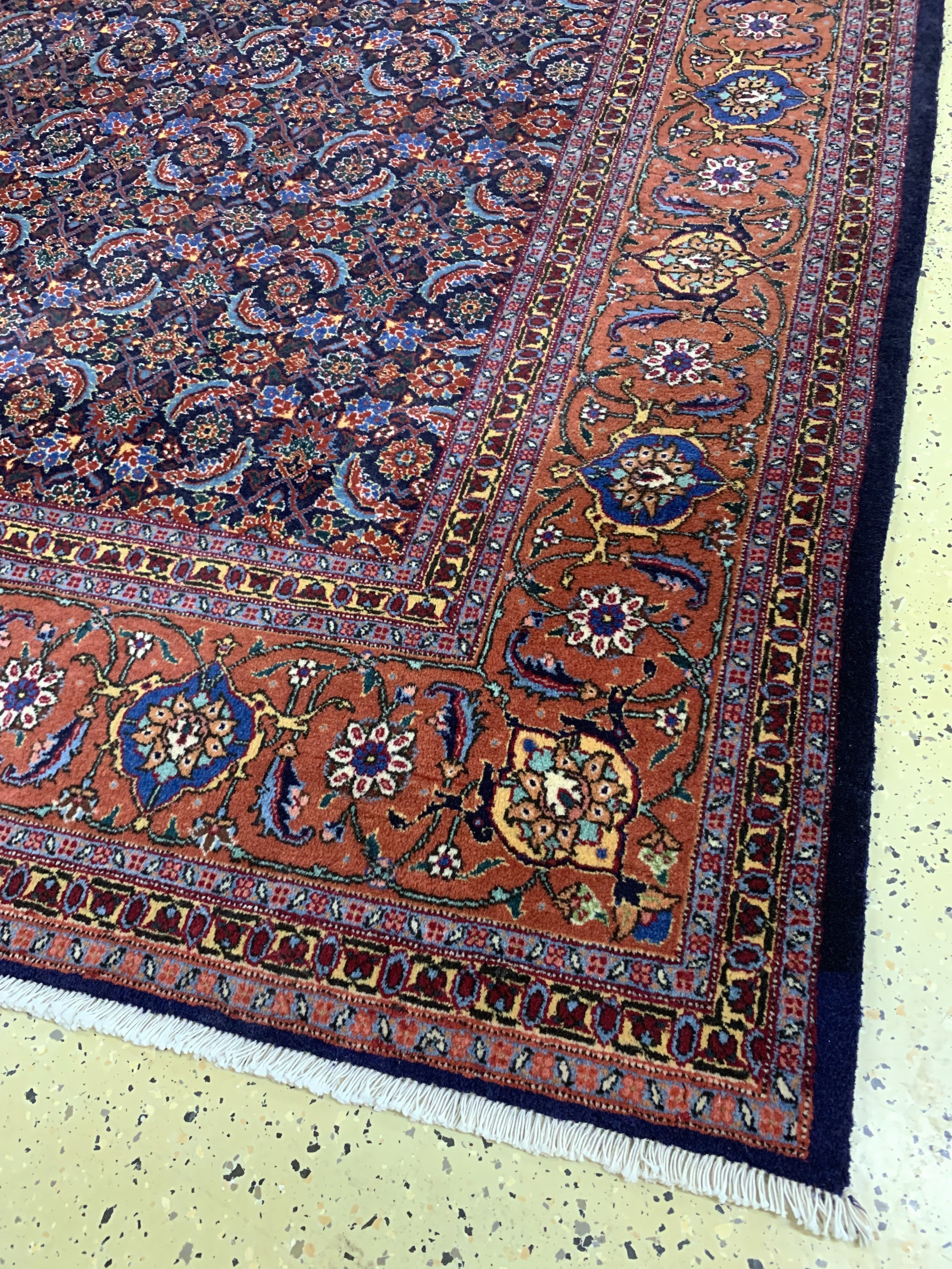 Detail g: Täbriz(40 Raj) Persien, signiert"Miri", Mitte 20.Jhd, Korkwolle auf Baumwolle, ca. 335x 243 cm, EHZ: 1-2(gereinigt).