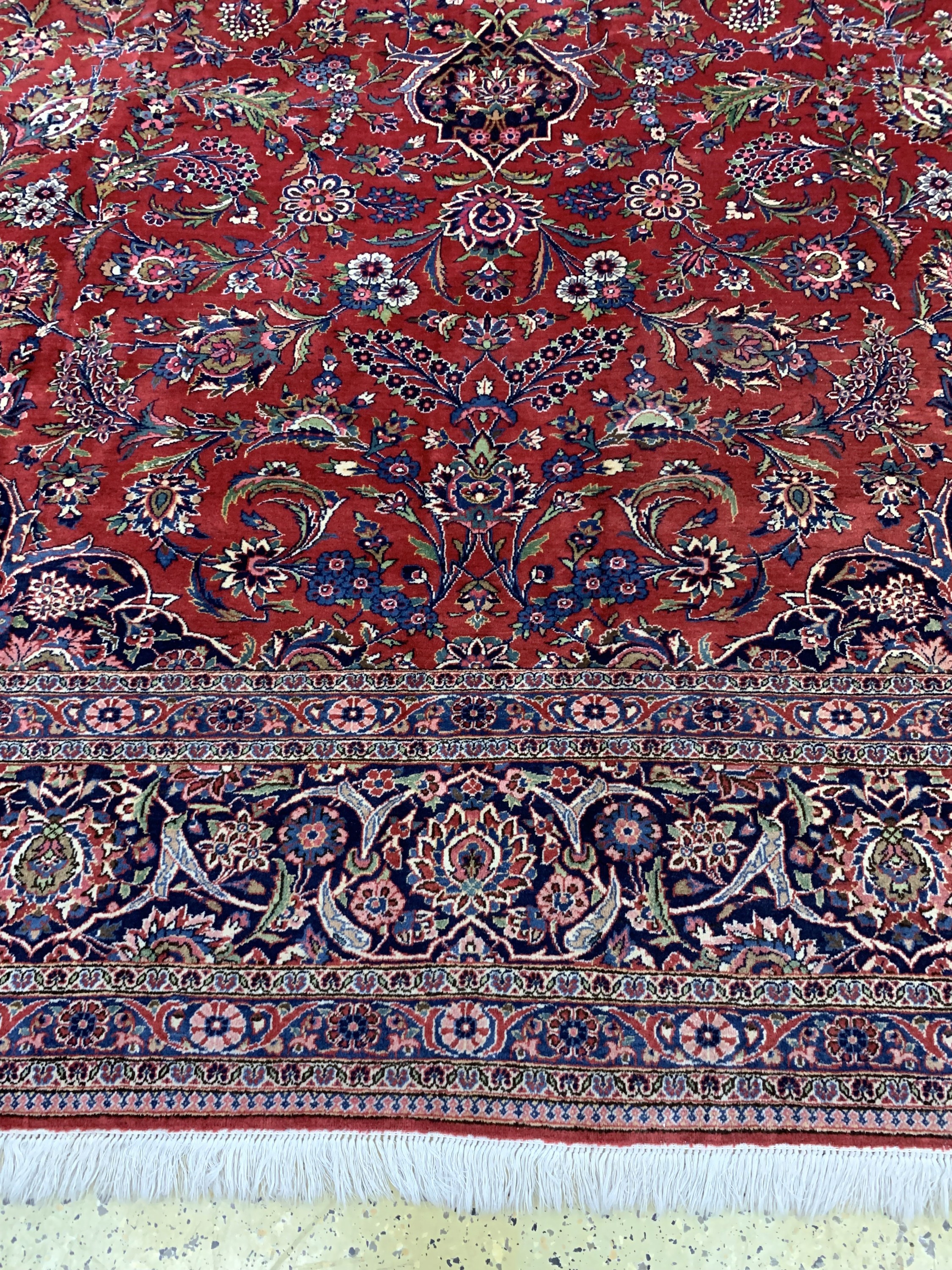 Detail b: Keschan fein alt, Persien, Anfang 20.Jhd, Wolle auf Baumwolle, ca. 525 x 340 cm, gereinigt, EHZ: 3