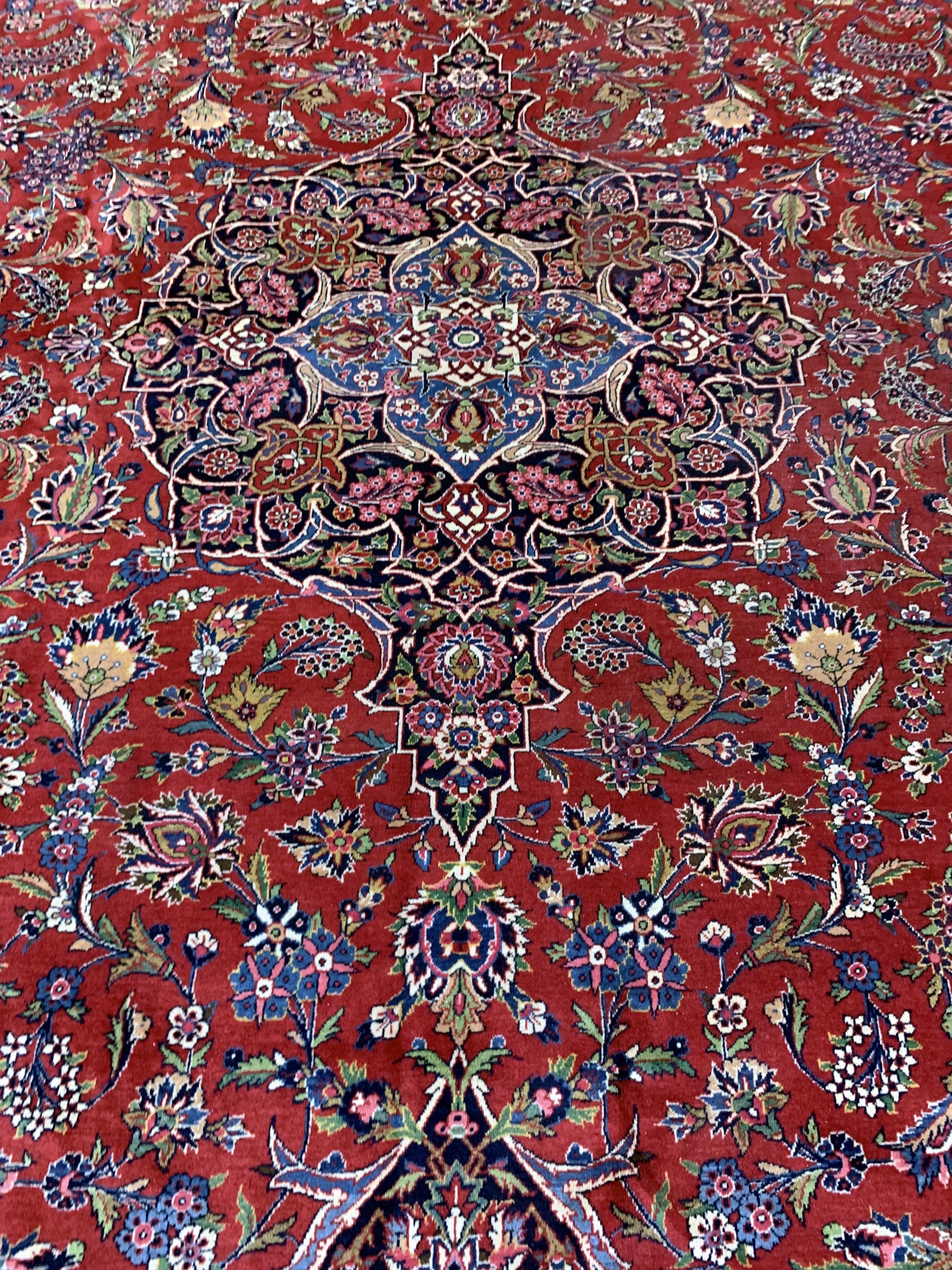 Detail e: Keschan fein alt, Persien, Anfang 20.Jhd, Wolle auf Baumwolle, ca. 525 x 340 cm, gereinigt, EHZ: 3