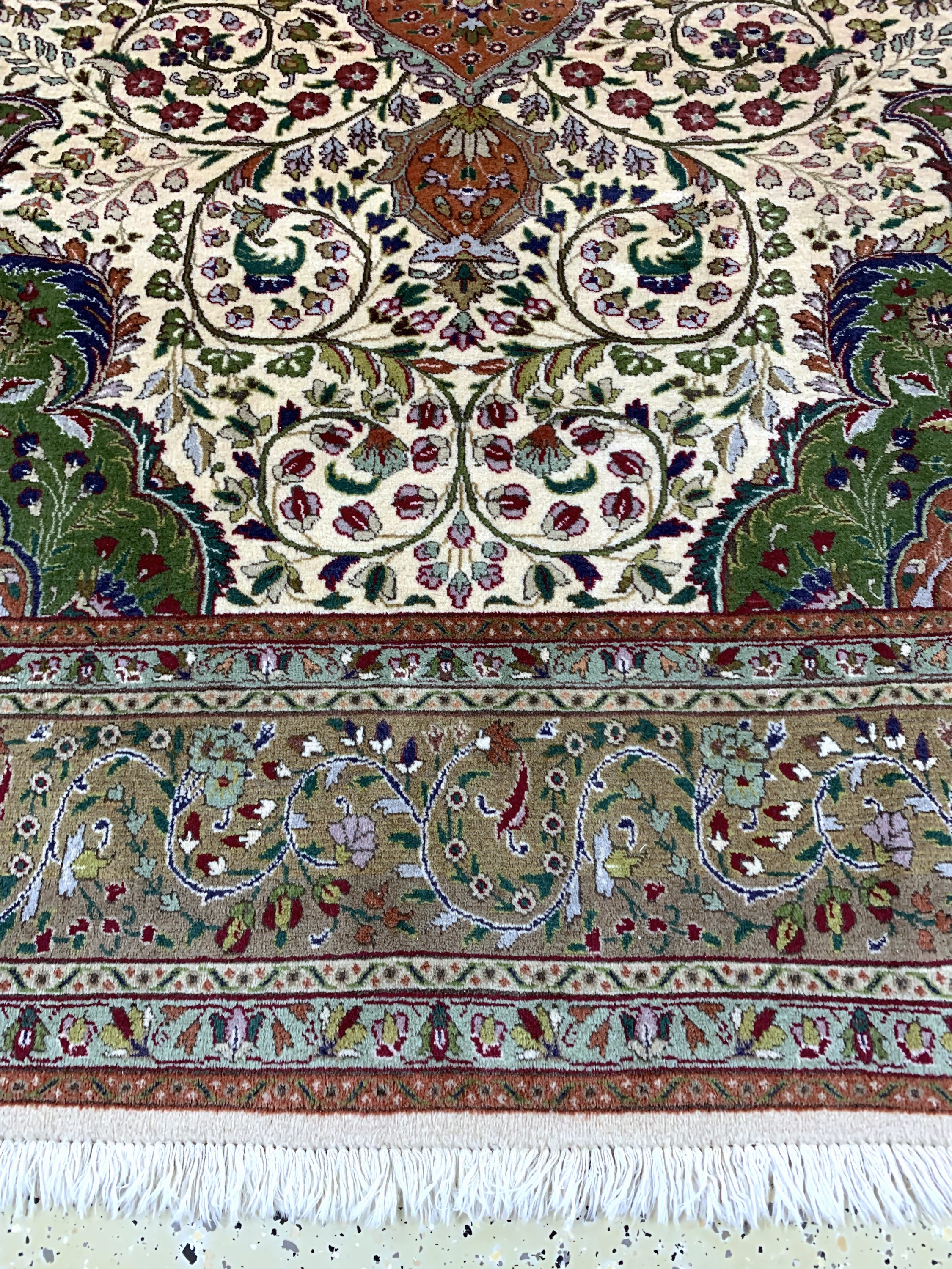 Detail b: Täbriz(40 Raj), Persien, Mitte 20.Jhd, Korkwolle auf Baumwolle, ca. 290 x 196 cm, gereinigt, EHZ: 2