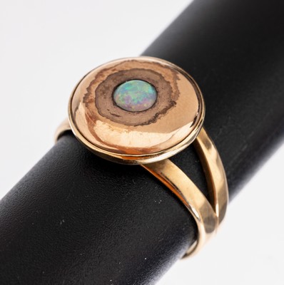 Image 26972462 - 14 kt Gold Opal-Ring, GG 585/000, runder Kopf, wohl ehemals Manschettenknopf, mittig ...