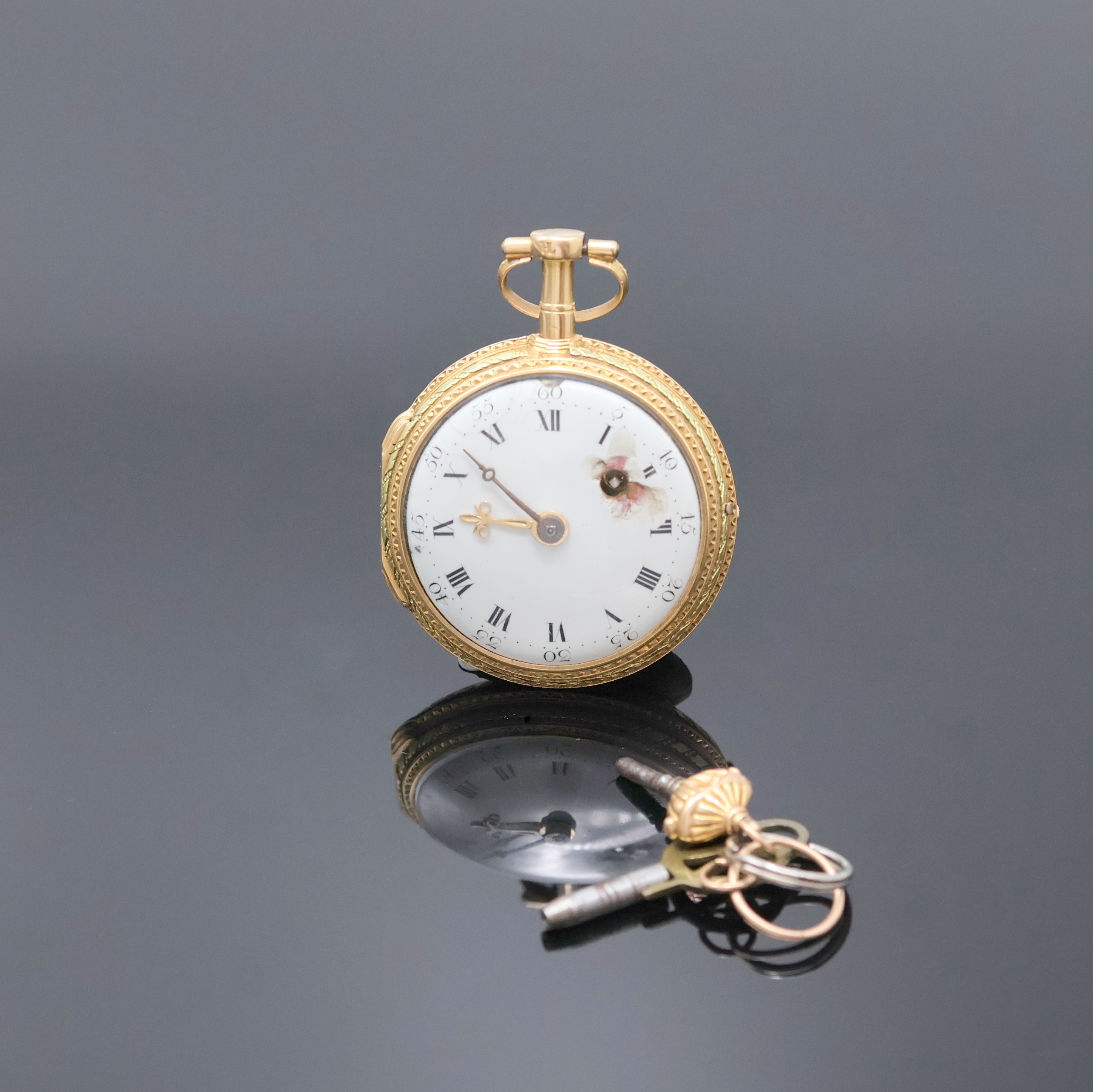 LE ROY A PARIS Spindeltaschenuhr in 750/000 quatre couleurs Goldgehäuse, Frankreich um 1780, offenes Geh. m. großem Seitenscharnier, rückseitig ...