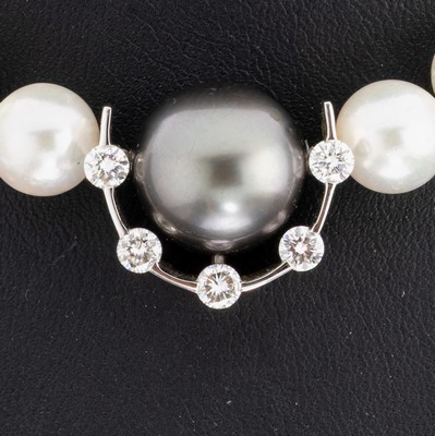 26972718a - Perl-Brillant-Collier mit 18 kt Gold Schließe, WG 750/000, weiße ...