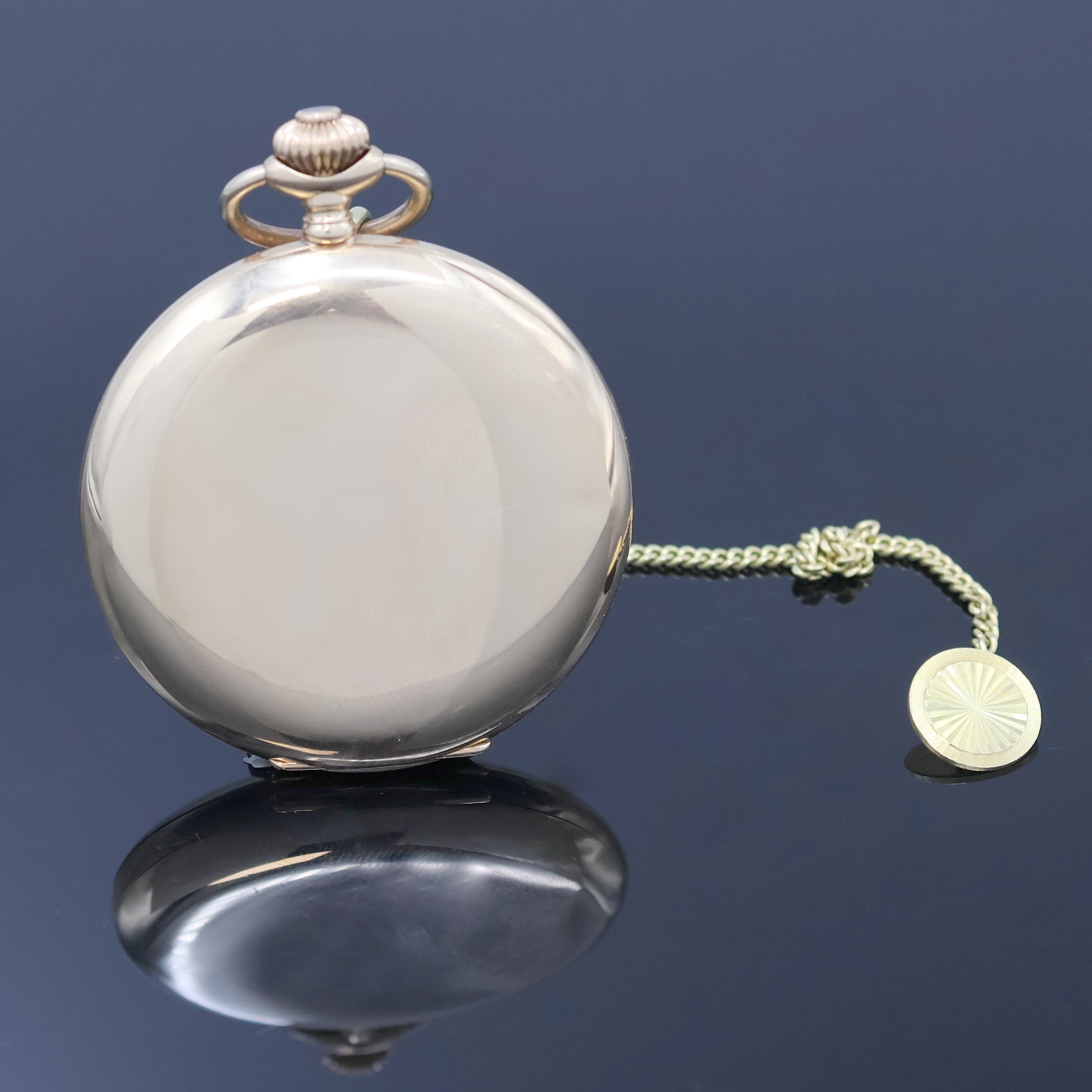 Detail c: BUREN Savonette Herrentaschenuhr in RG 585/000 an GG 333/000 Kette, Schweiz um 1920, glattes 3-Deckel Goldgeh. dell., gold. Metallzifferbl. m. arab. ...