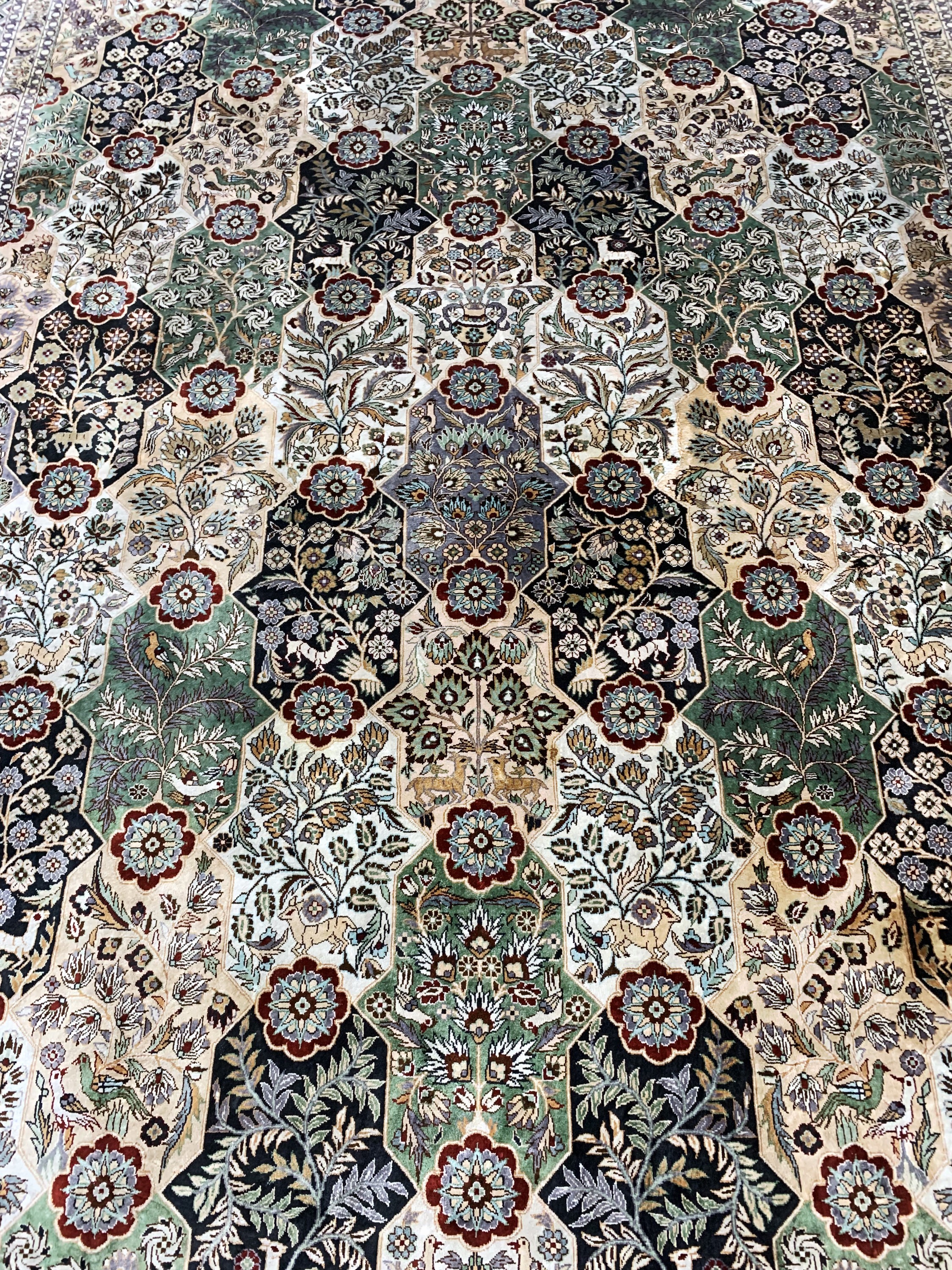 Detail f: Nain Seide fein, China, Mitte 20.Jhd, reineNaturseide, ca. 285 x 185 cm, Reinigungsbedürftig, EHZ: 1-2