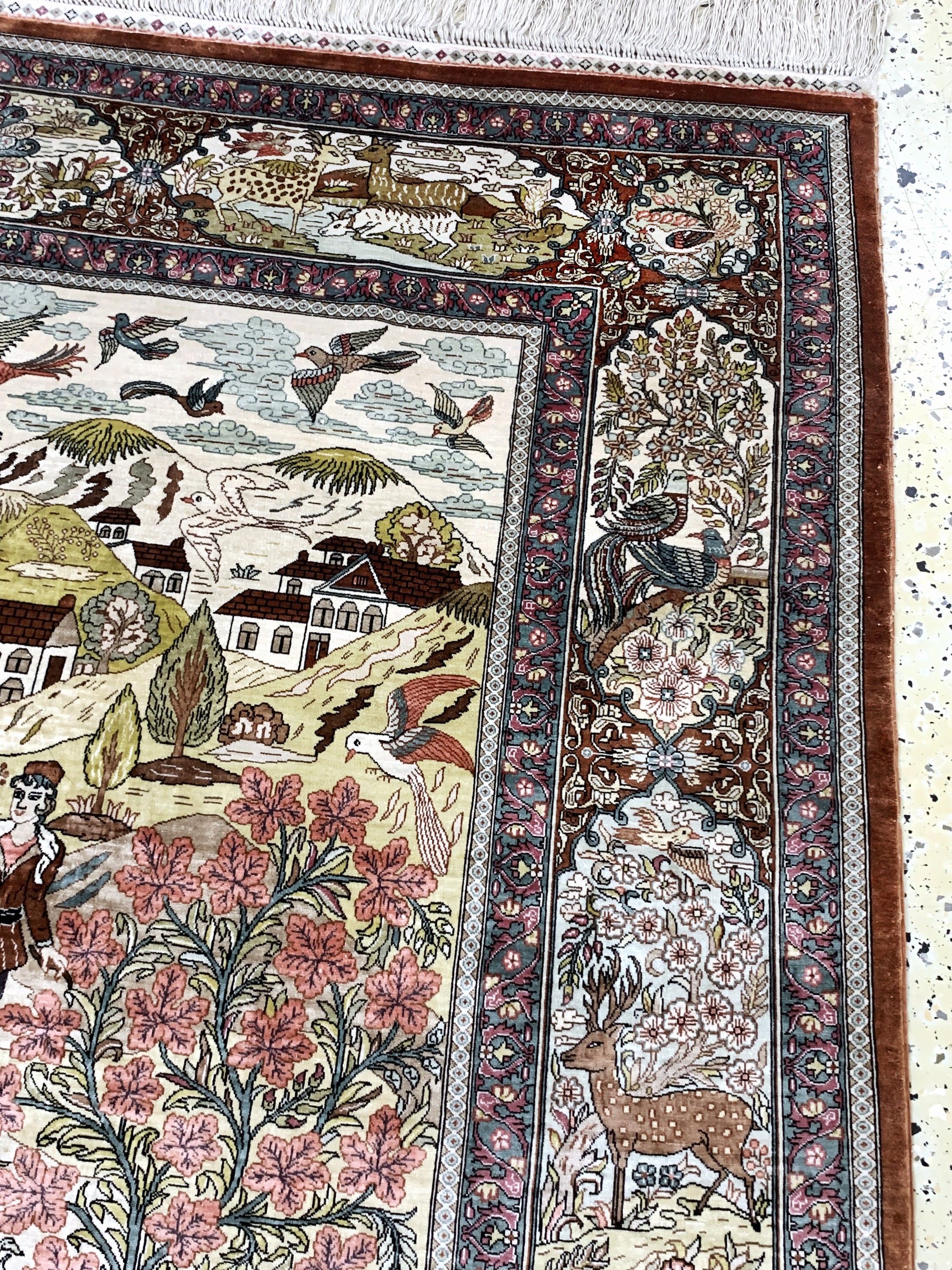 Detail g: Hereke Seide fein, China, Mitte 20.JHd, reine Naturseide, ca. 248 x 158 cm, ca. 1,0 Mio. Kn/qm, EHZ:1-2
