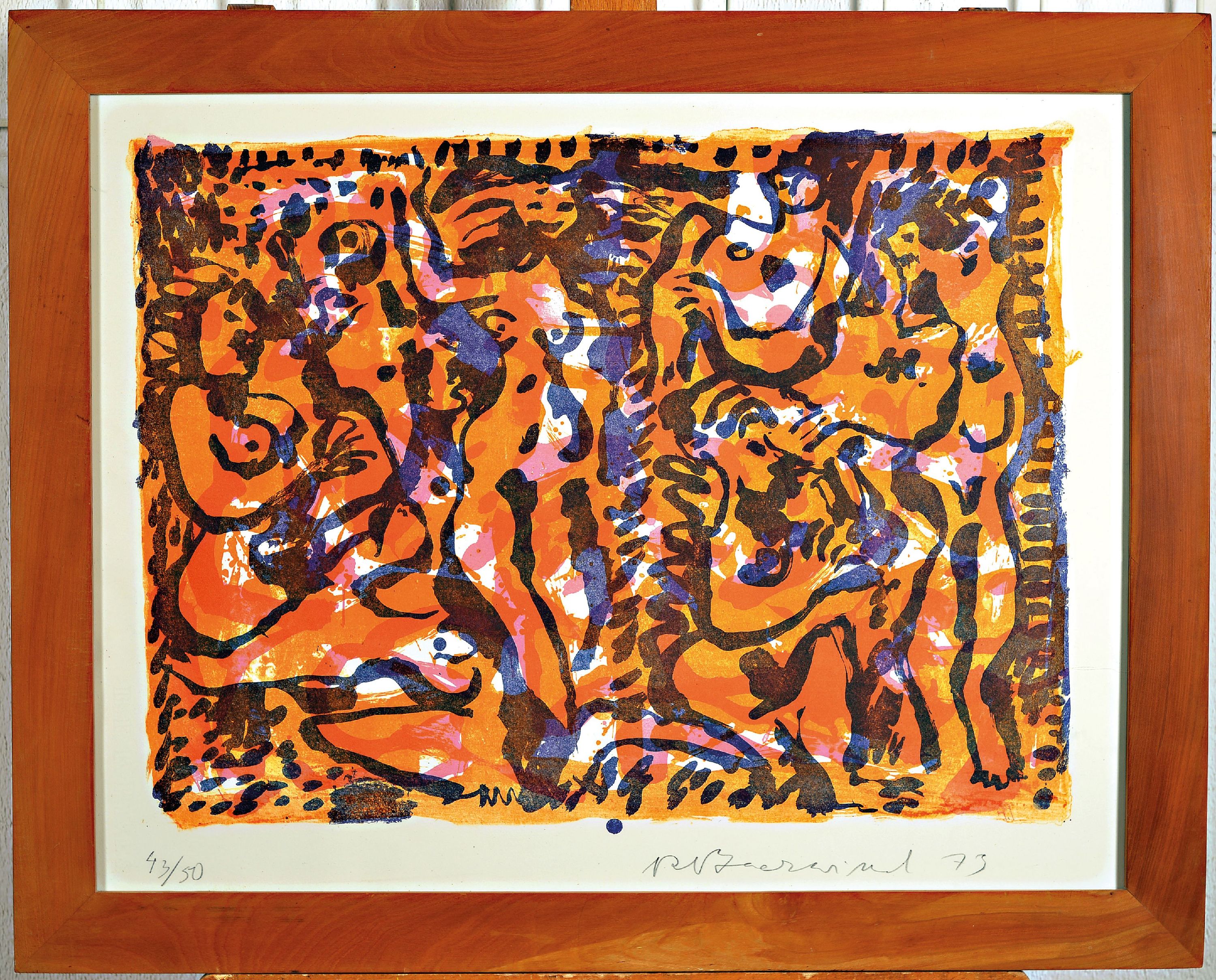 Detail k: Rudi Baerwind, 1910-1982 Mannheim, Farblithographie, dionysische Figurenkomposition in orange und blau, 1973, Ed. 43/50, signiert, unter Glas gerahmt ...