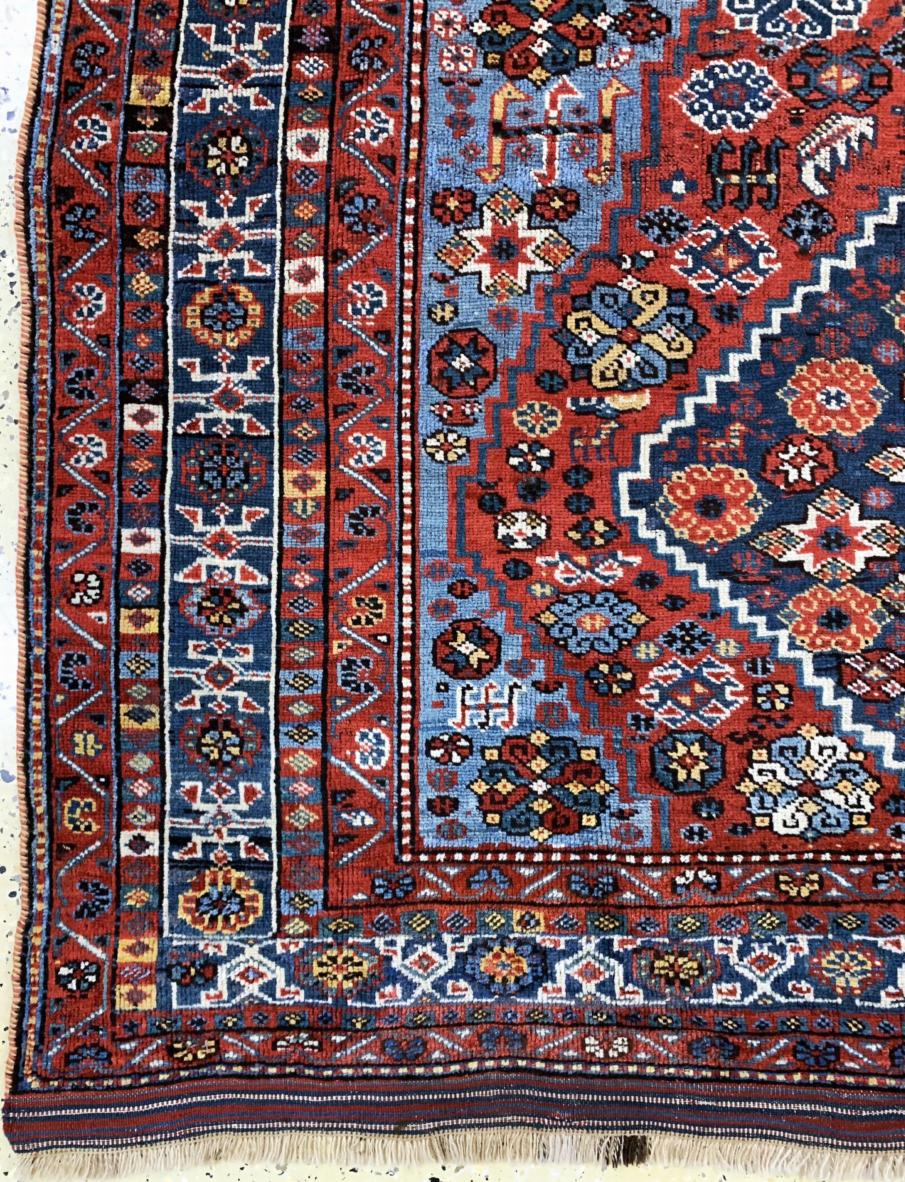 Detail b: Khamseh antik, Persien, um 1900, Wolle auf Wolle, ca. 268 x 163 cm, EHZ: 2-3