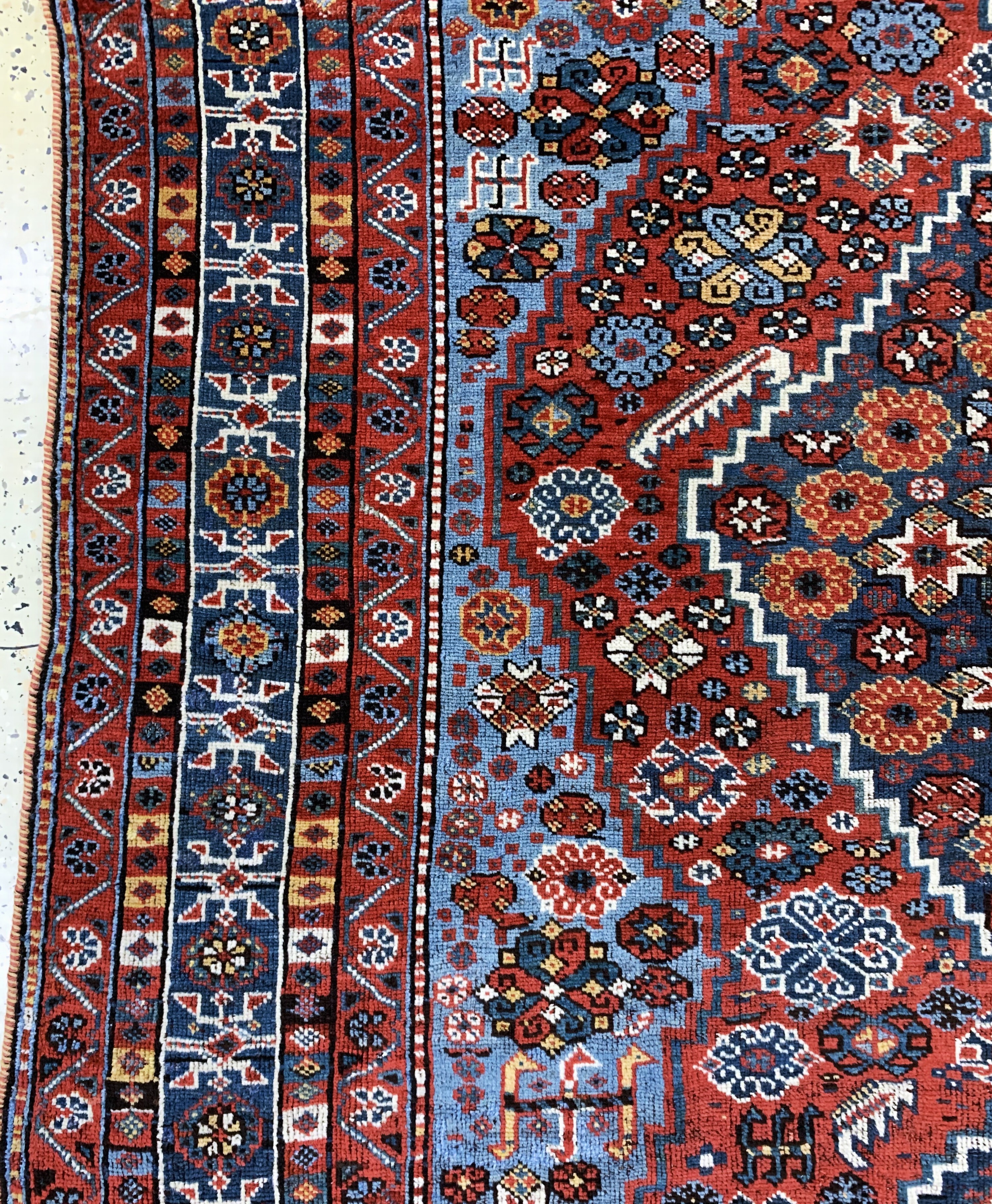 Detail c: Khamseh antik, Persien, um 1900, Wolle auf Wolle, ca. 268 x 163 cm, EHZ: 2-3