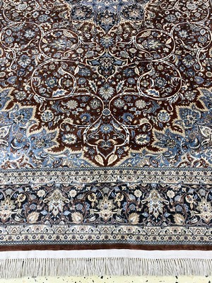26972918b - Hereke Seide Sehr fein, China, Mitte 20.Jhd, reine Naturseide, ca. 184 x 122 cm, ca. ...