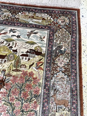 26972922g - Hereke Seide fein, China, Mitte 20.JHd, reine Naturseide, ca. 248 x 158 cm, ca. 1,0 ...