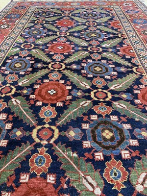 26972956g - Antiker´Saujbulagh´Kelley, Persien, 19.Jhd,Wolle auf Wolle, ca. 426 x 193 cm, EHZ: 2-3, ...