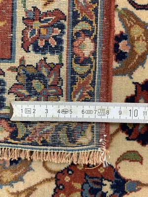 26972969g - Esfahan fein antik, Persien, um 1900, Korkwolle auf Baumwolle, ca. 242 x 154 cm, EHZ: ...