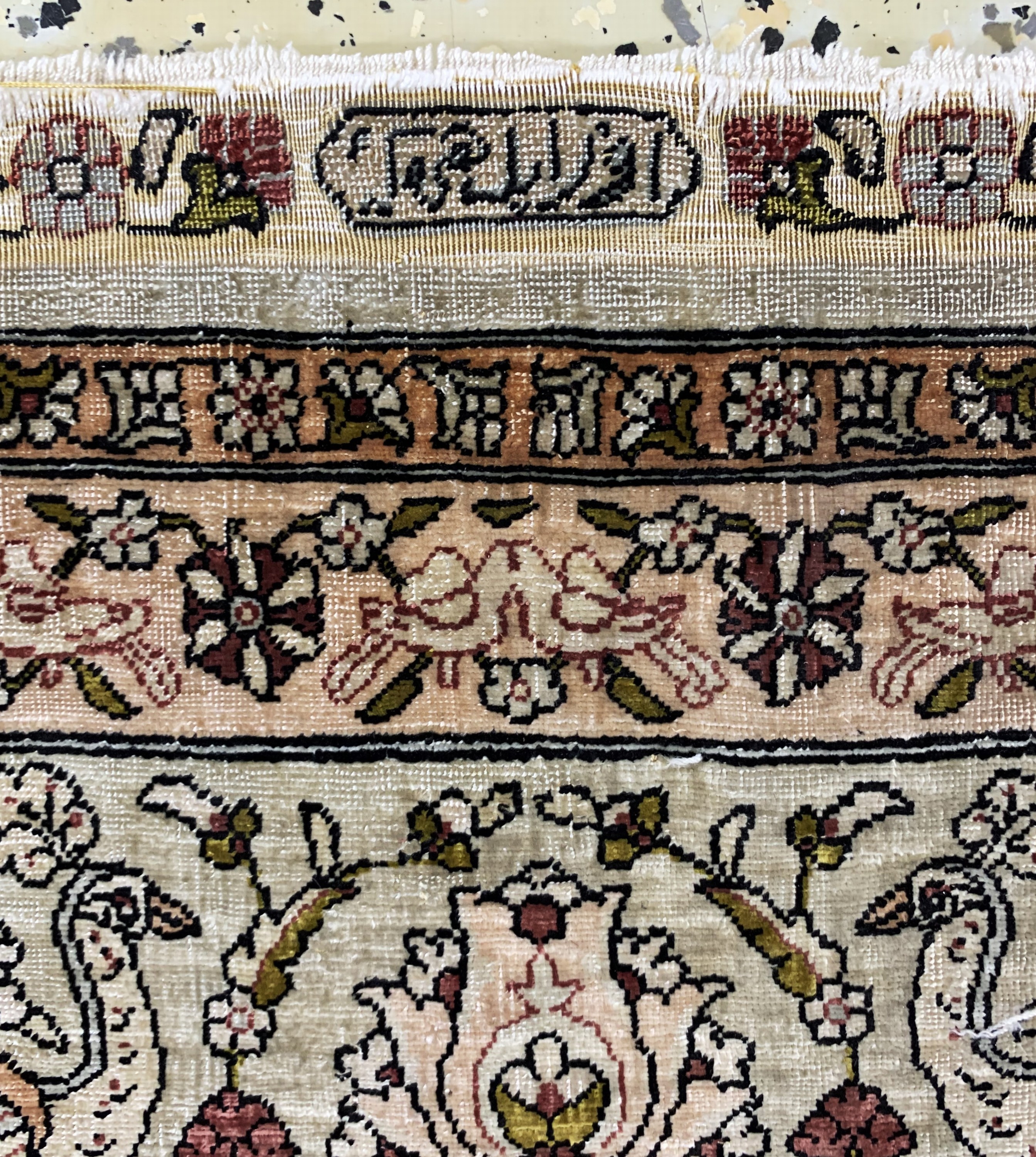 Detail g: Hereke Seide fein, Türkei, signiert"Özipek", Anfang 20.Jhd, reine Naturseide, Metallbroschiert, ca. 172 x 123 cm, ca. 1 Mio Kn/qm, EHZ: 2