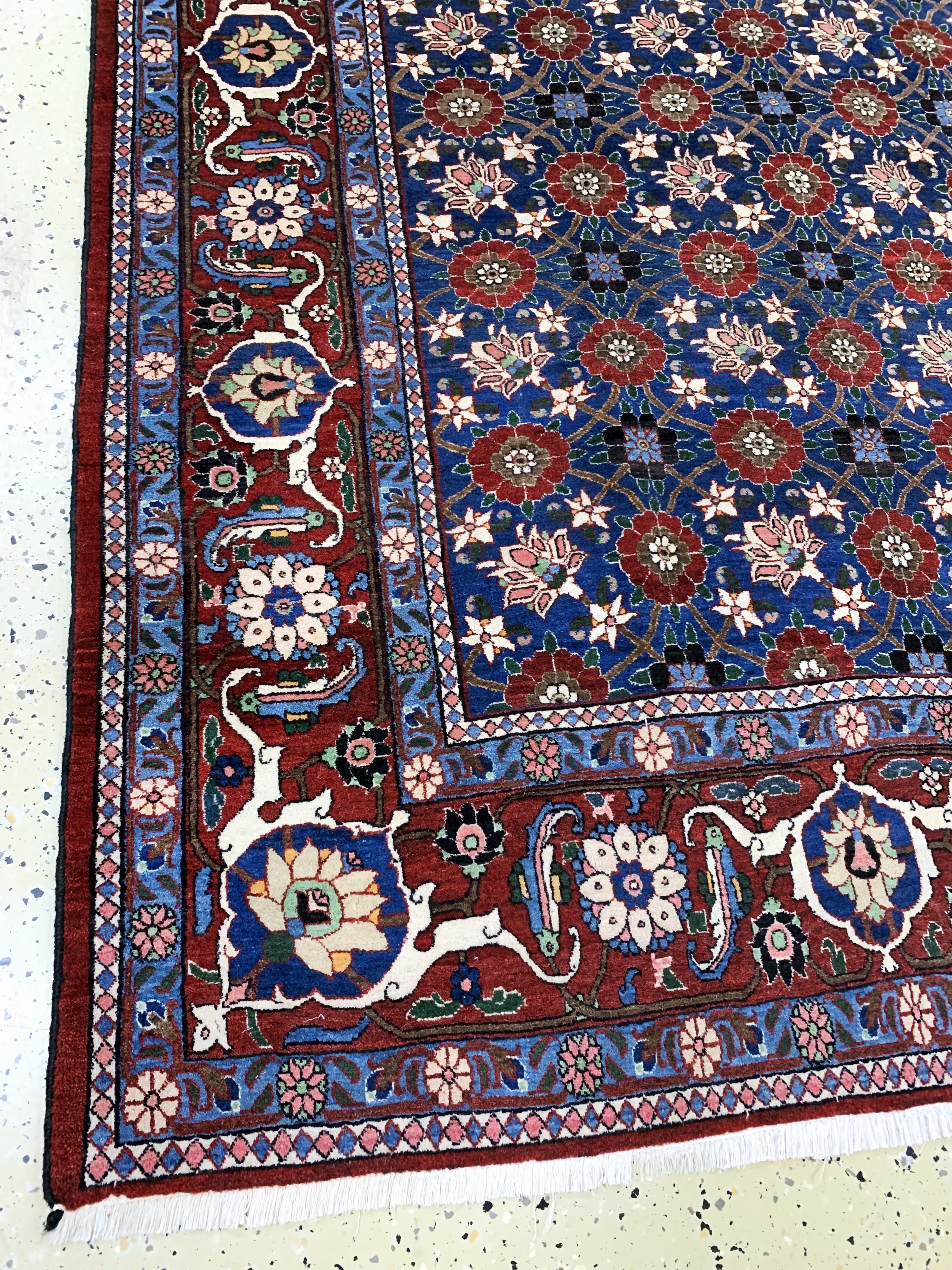 Detail c: Weramin fein alt, Persien, Anfang 20.Jhd, Wolle auf Baumwolle, ca. 315 x 215 cm, gereinigt, EHZ: 1-2