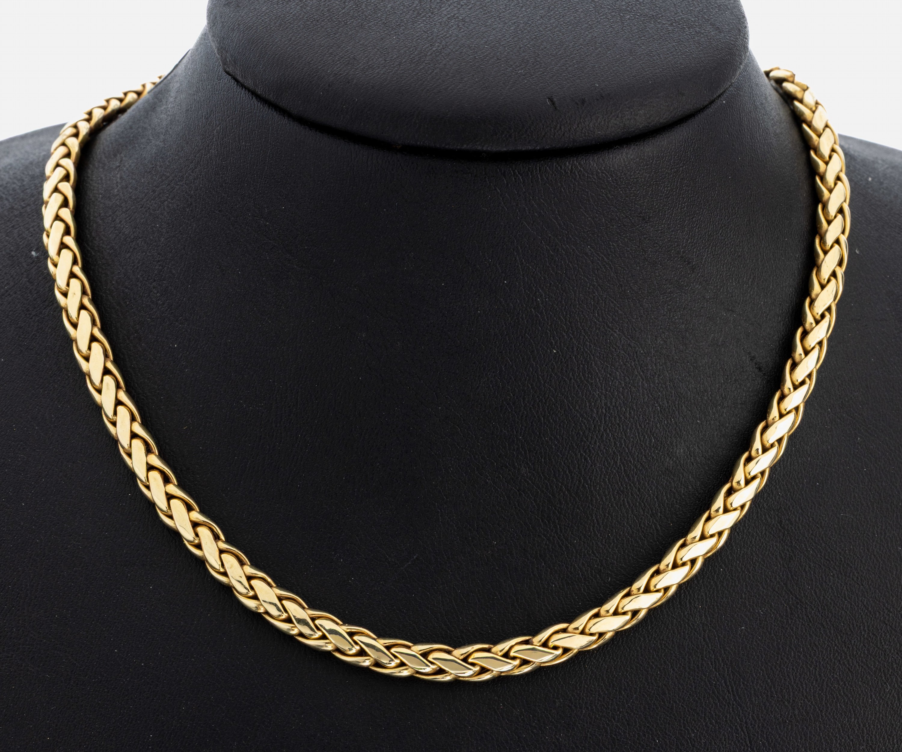 14 kt Gold Collier, GG 585/000, pol. und sat., L. ca. 40 cm, Kastenschloss mitSicherheitsacht, ca. 24.9 g