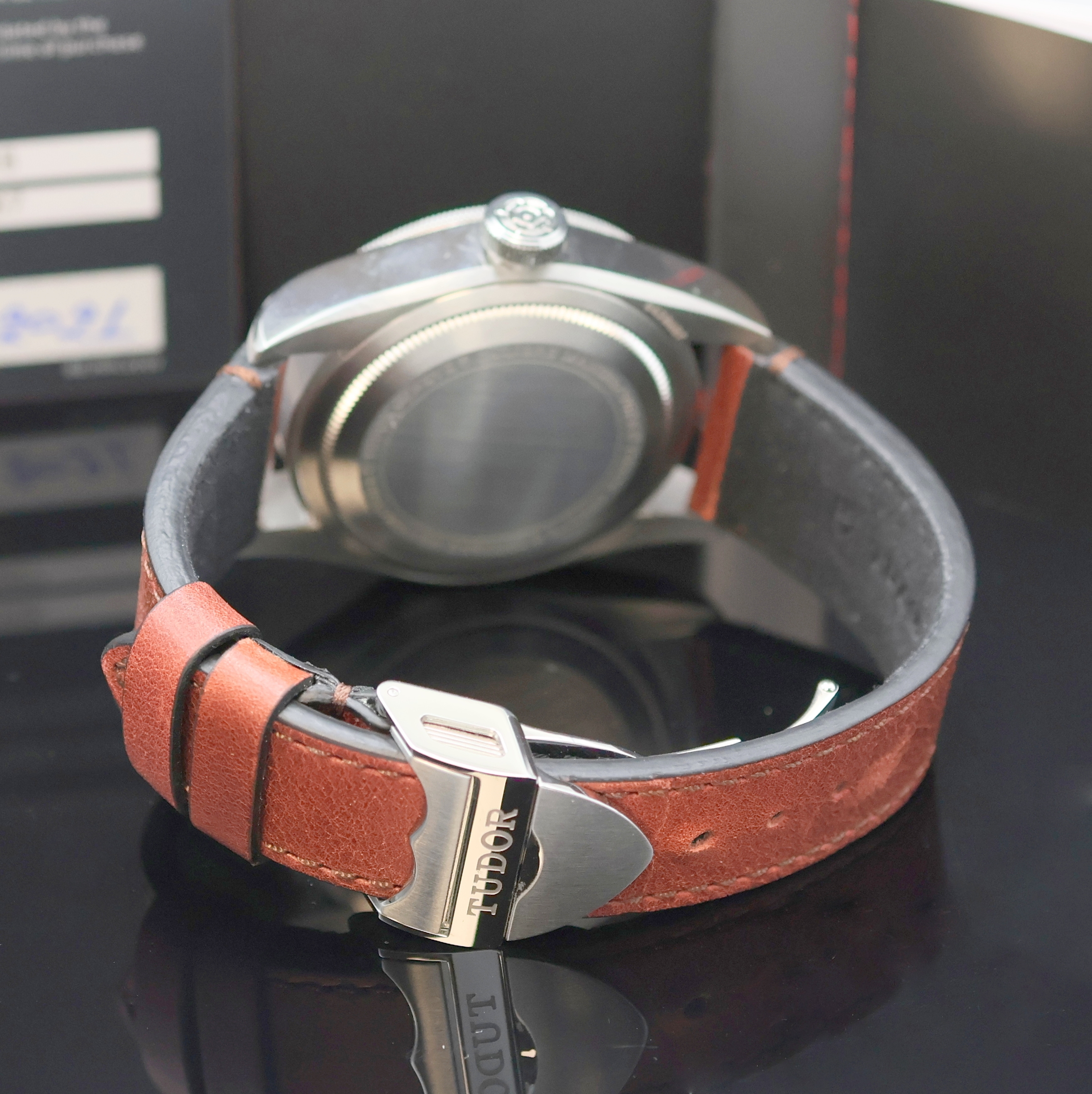 Detail b: TUDOR Herrenarmbanduhr Black Bay GMT Referenz 79830RB, Automatik, Edelstahlgeh. inkl. orig. Lederband m. orig. Faltschl., Boden und Krone verschr., ...
