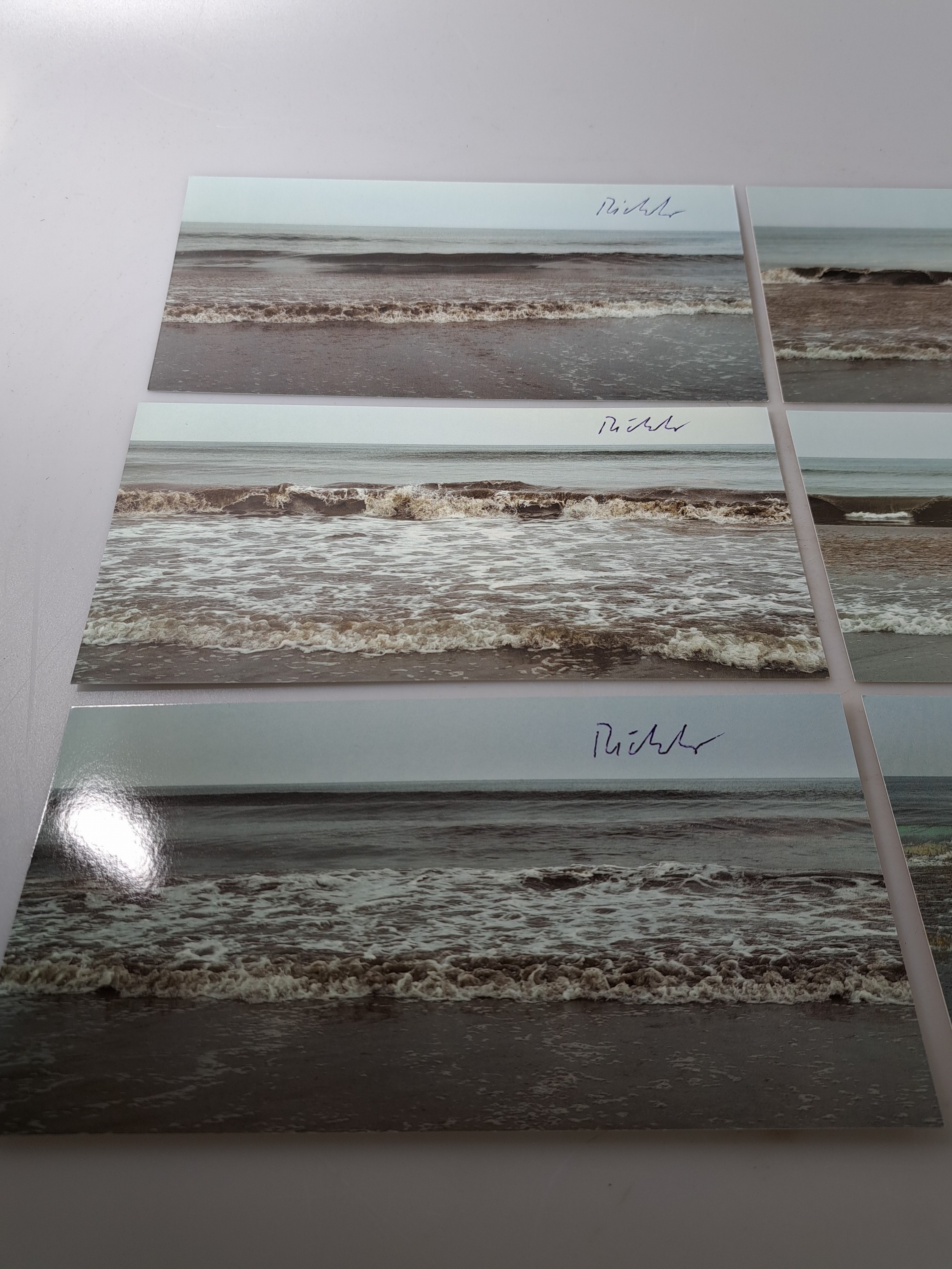 Detail b: Gerhard Richter, geb. 1932 Dresden, "Juist 2011", vollzählige Serie von 12 handsigniertenKünstlerpostkarten, orig. Banderole ebenso ...