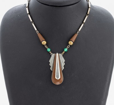 Image 26973785 - Art Deco Collier, um 1930, Messing vernickelt, Umkreis JAKOB BENGEL, Mittelteil mit ...