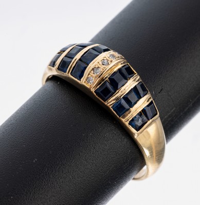 Image 26973814 - 14 kt Gold Saphir-Diamant-Ring, GG 585/000,16 Saphir-Carrees, 1 Stein besch., zus. ca. ...