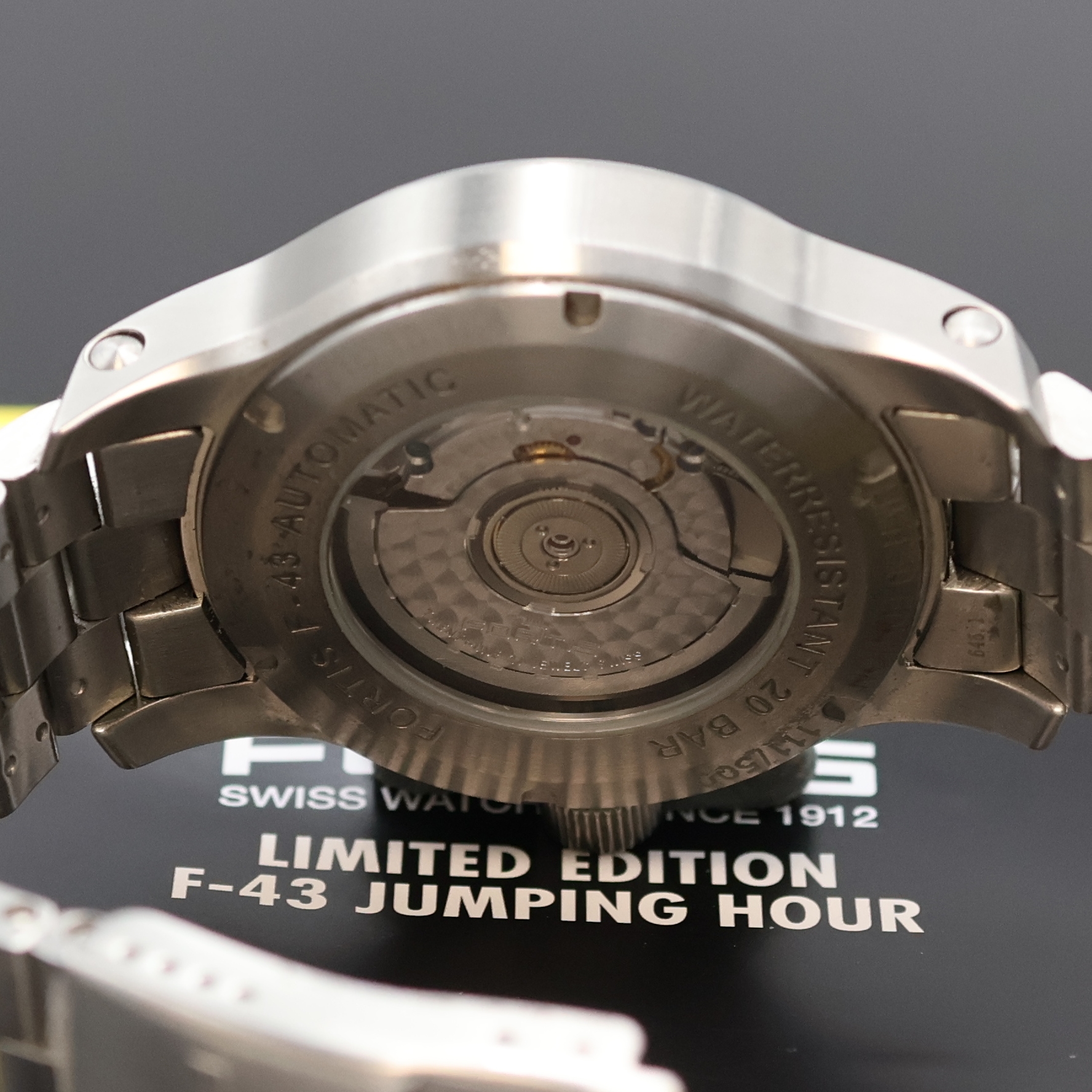 Detail e: FORTIS auf 500 Stück limitierte Herrenarmbanduhr Modell F-43 Referenz 710.10.164, Schweiz verk. lt. beil. Zertifikat 01/2014, Automatik, beids. ...